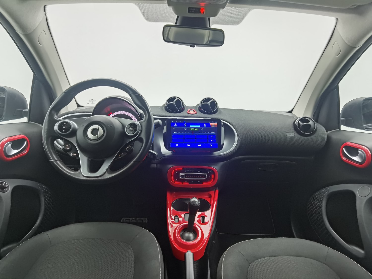 Used smart fortwo 2019 0.9 AT