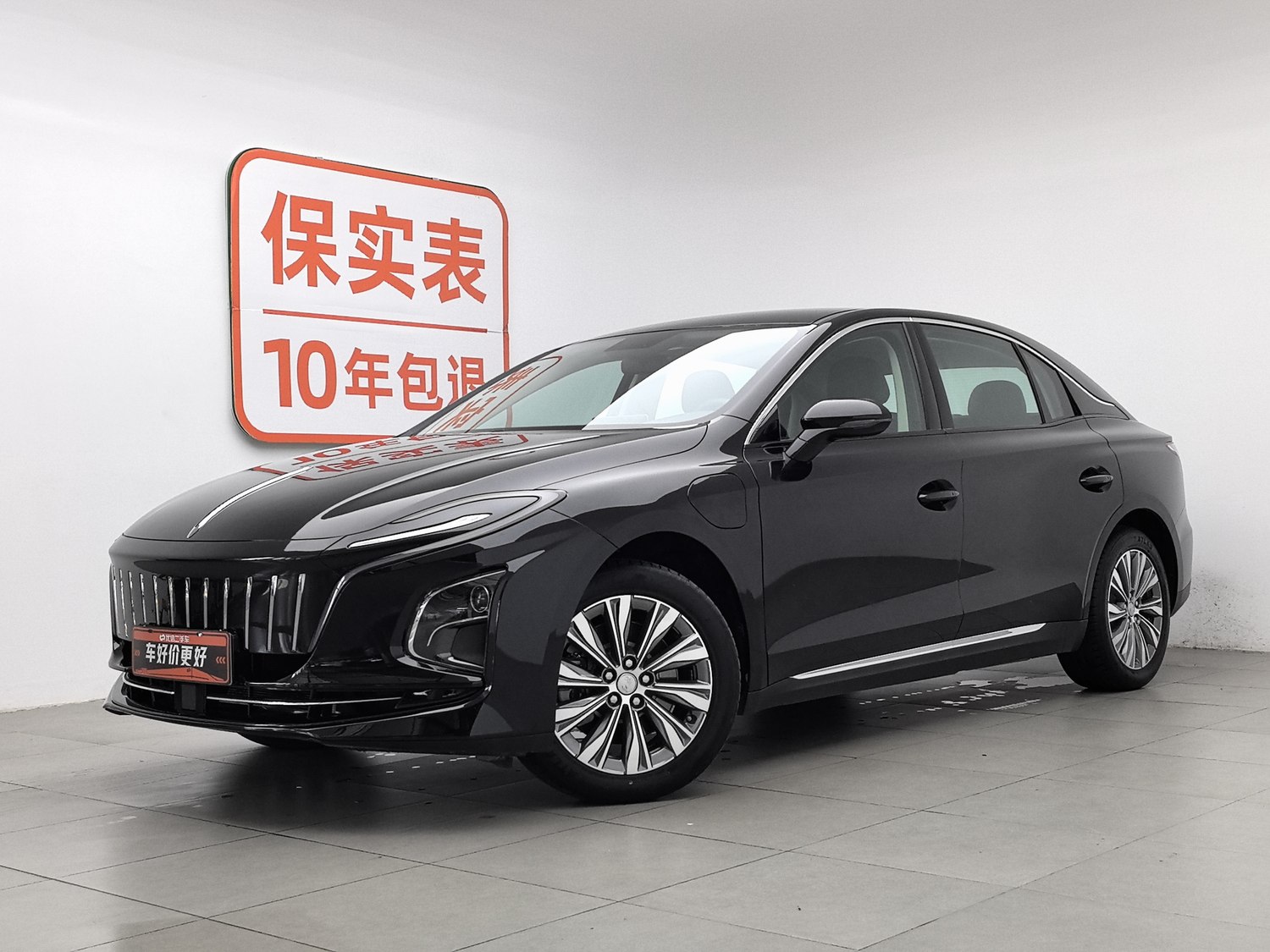 Used Hongqi E-QM5 2024