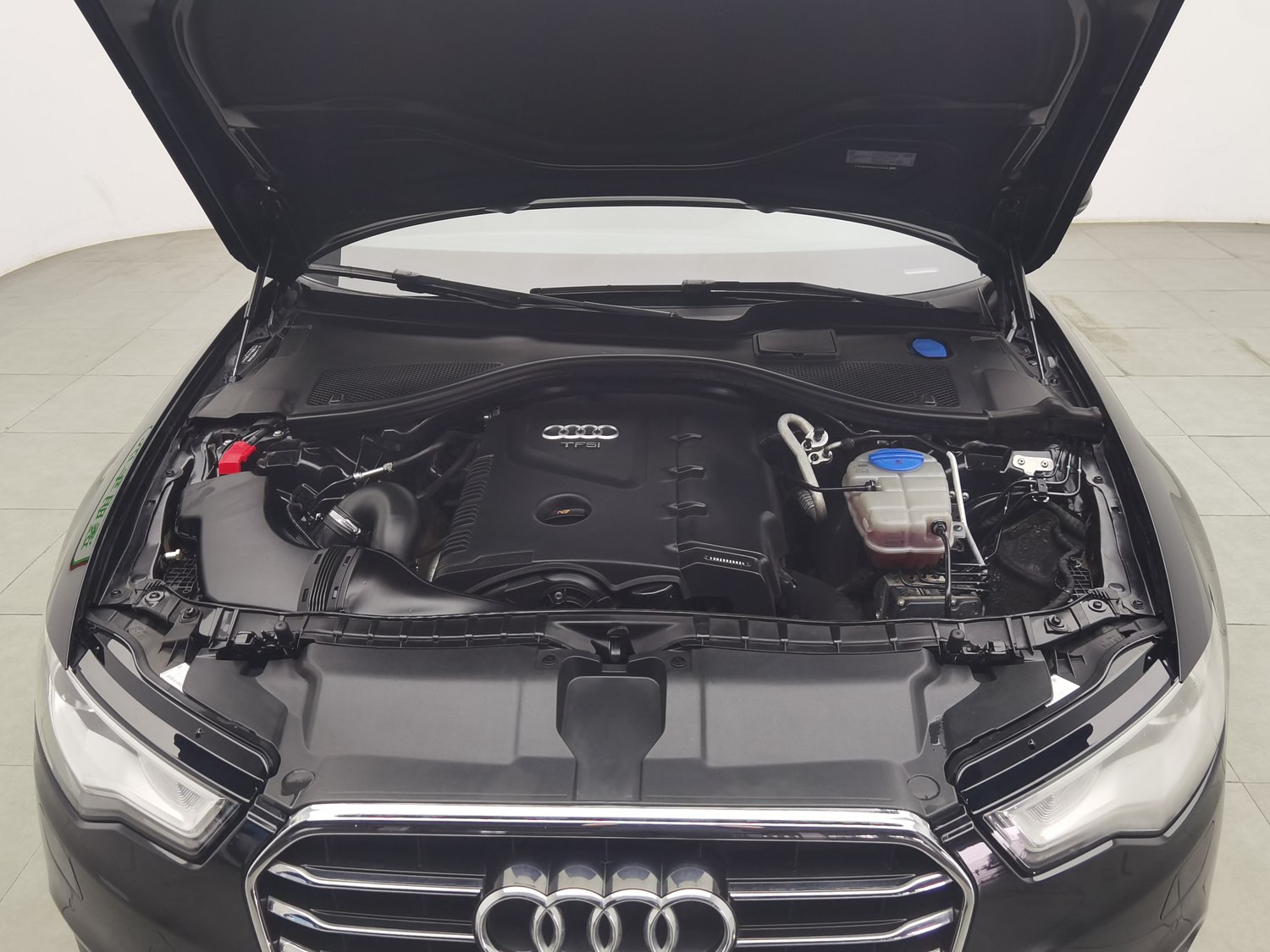Used Audi A6L 2014 2.0 AT
