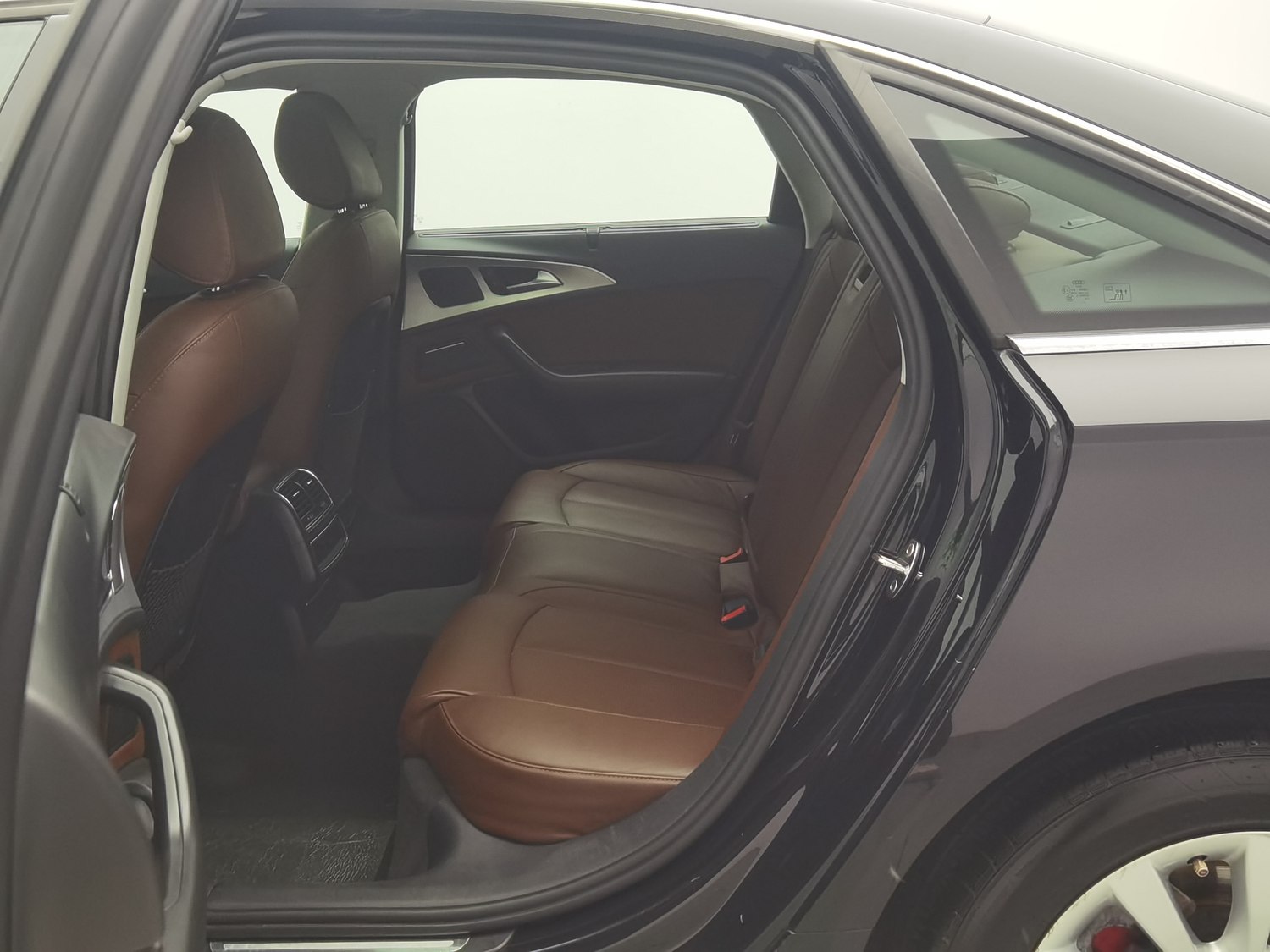 Used Audi A6L 2014 2.0 AT