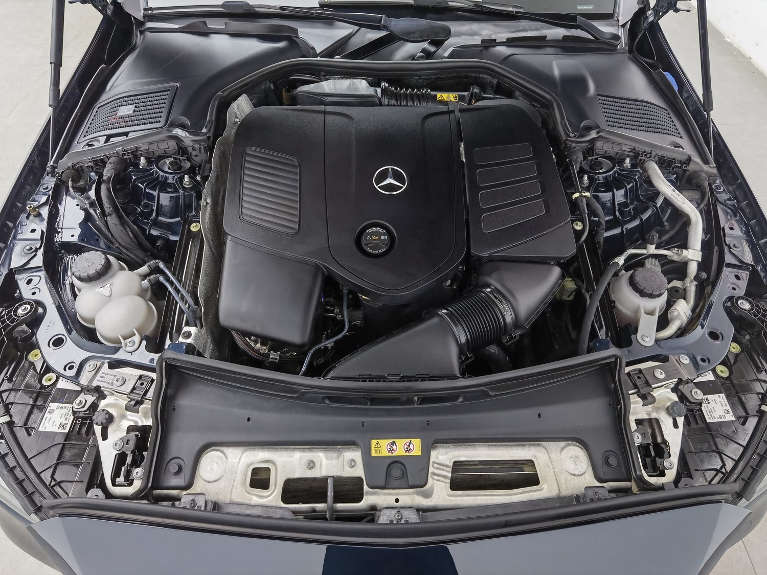 Used Mercedes-Benz C-Class 2022 1.5 AT