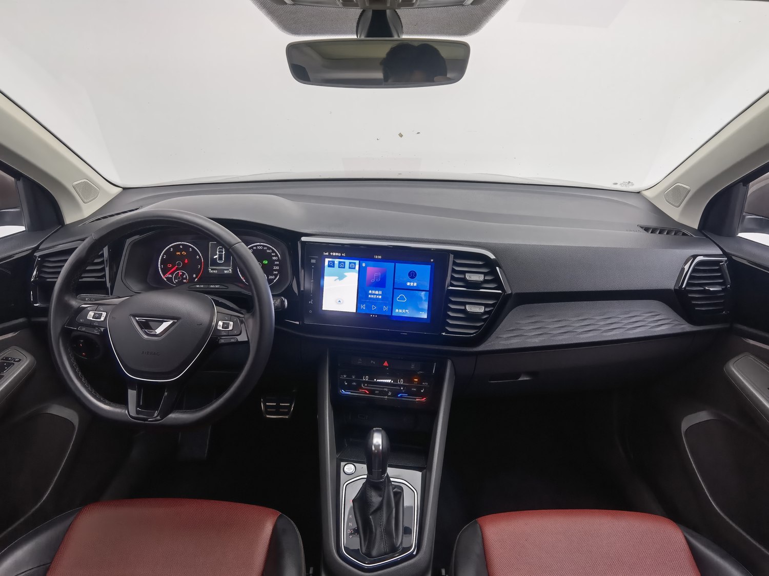 Used Jetta VS7 2020 1.4 AT