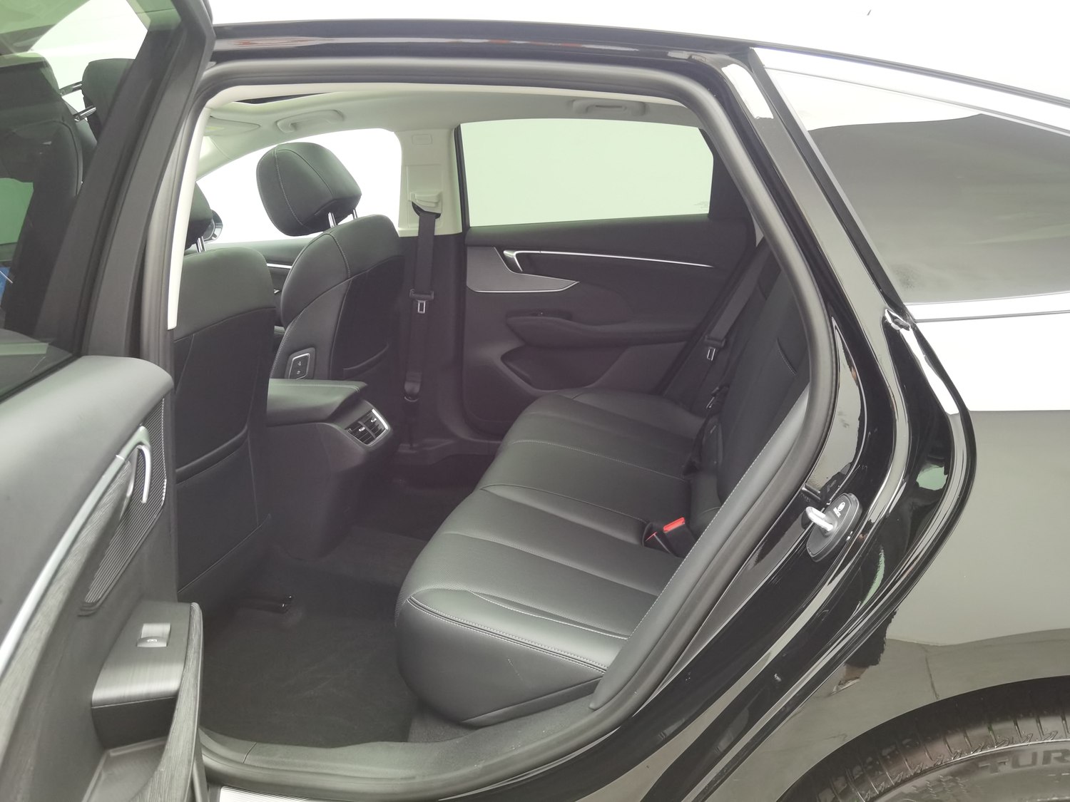 Used Buick LaCrosse 2026 2.0 AT