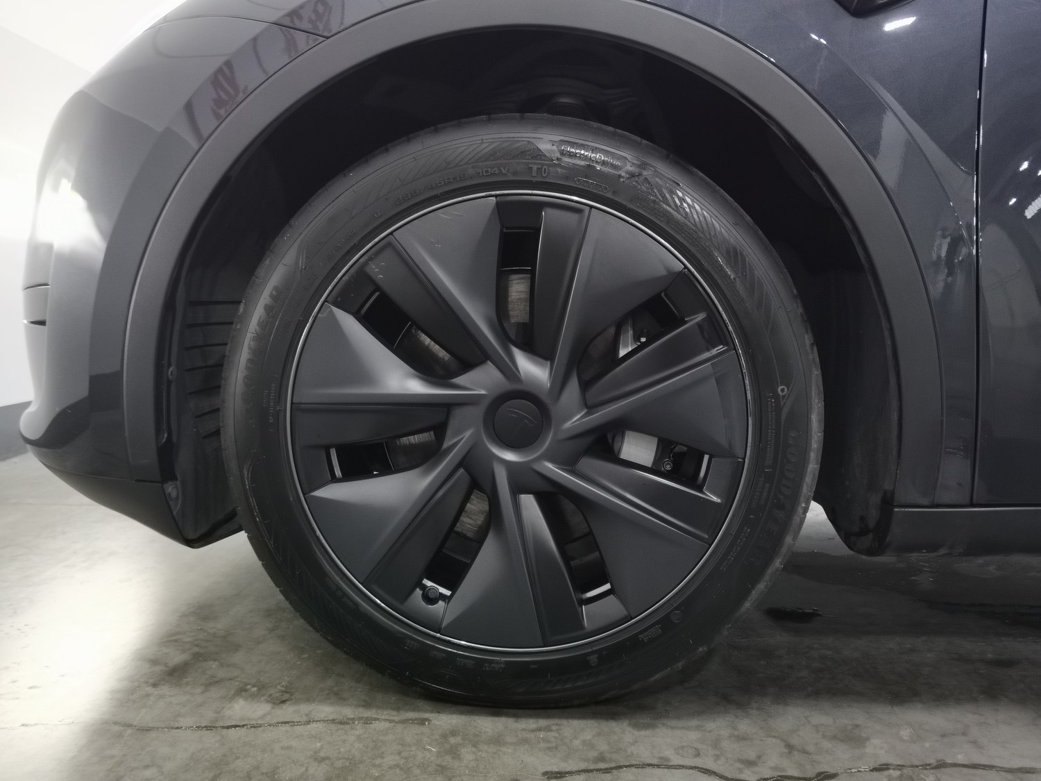 Used Tesla Model Y 2024