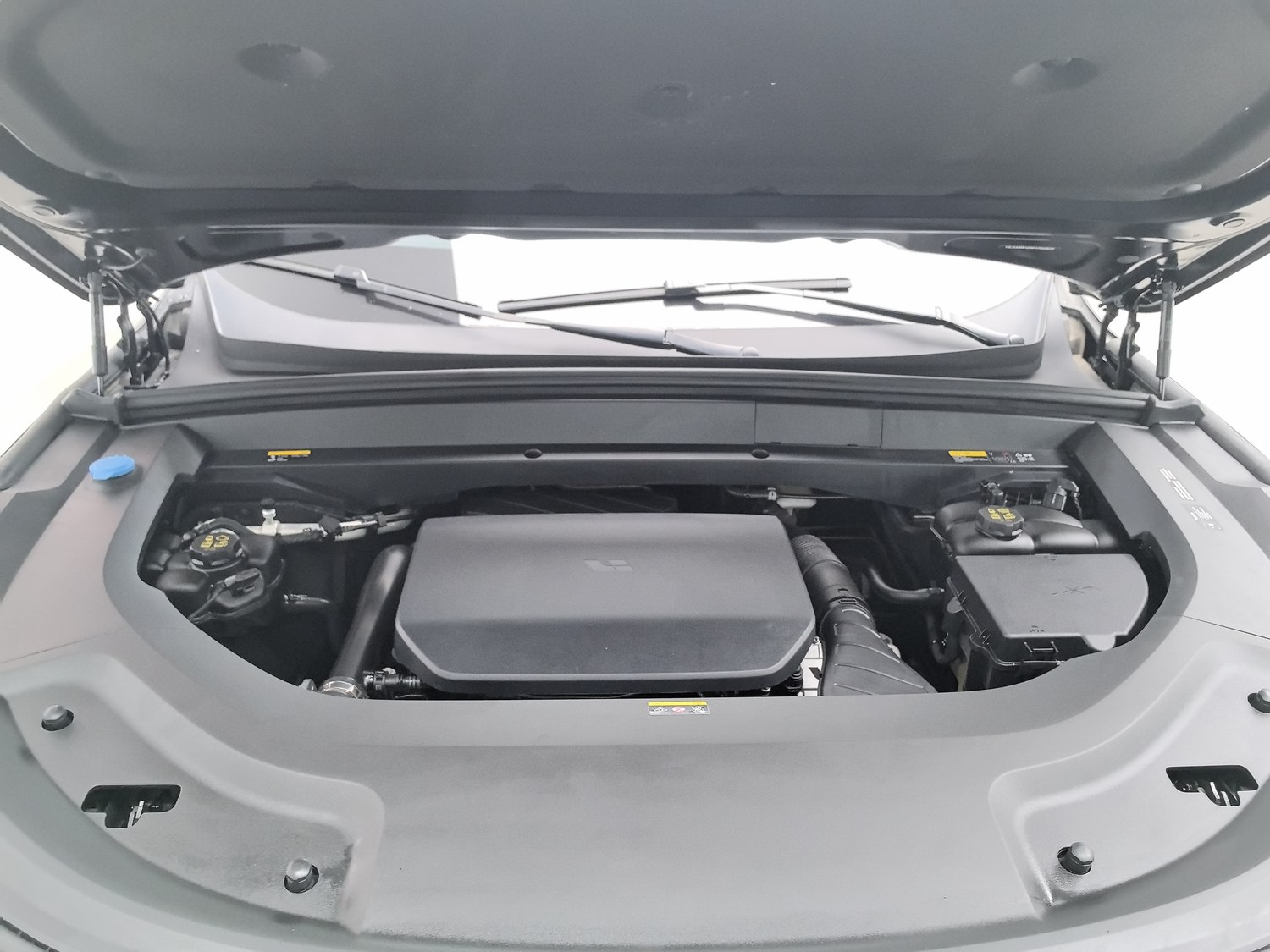 Used Li Auto L8 2023 1.5 AT