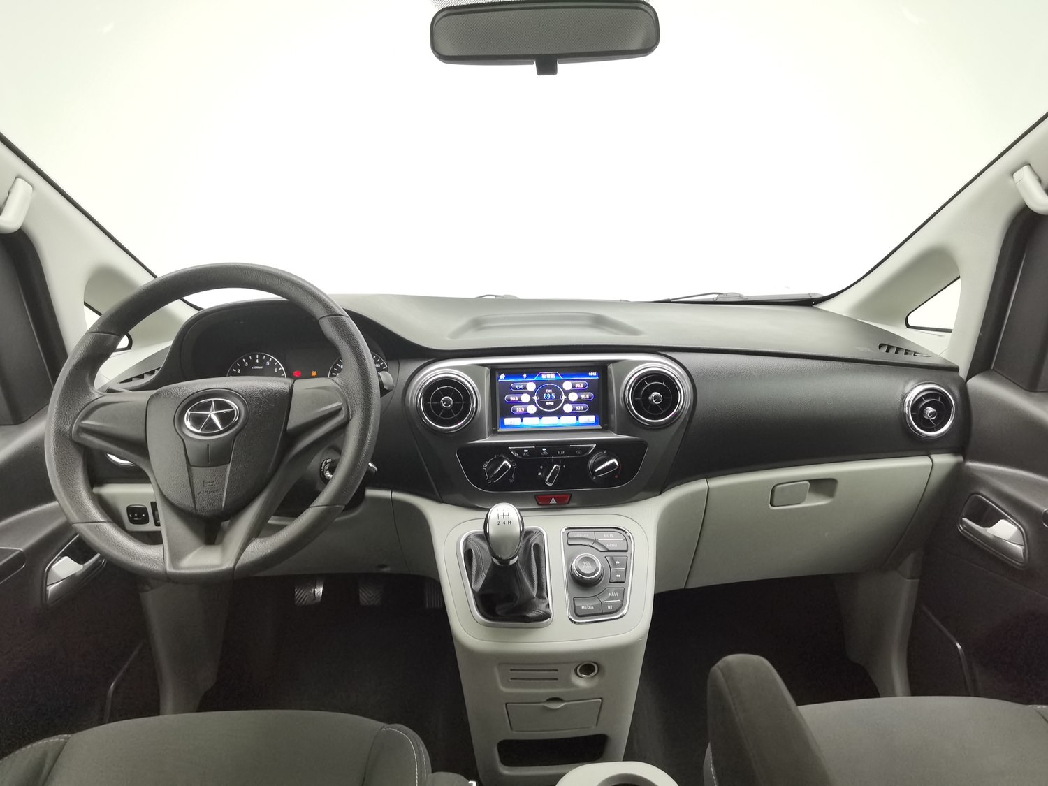 Used JAC Refine M3 2016 1.6 MT