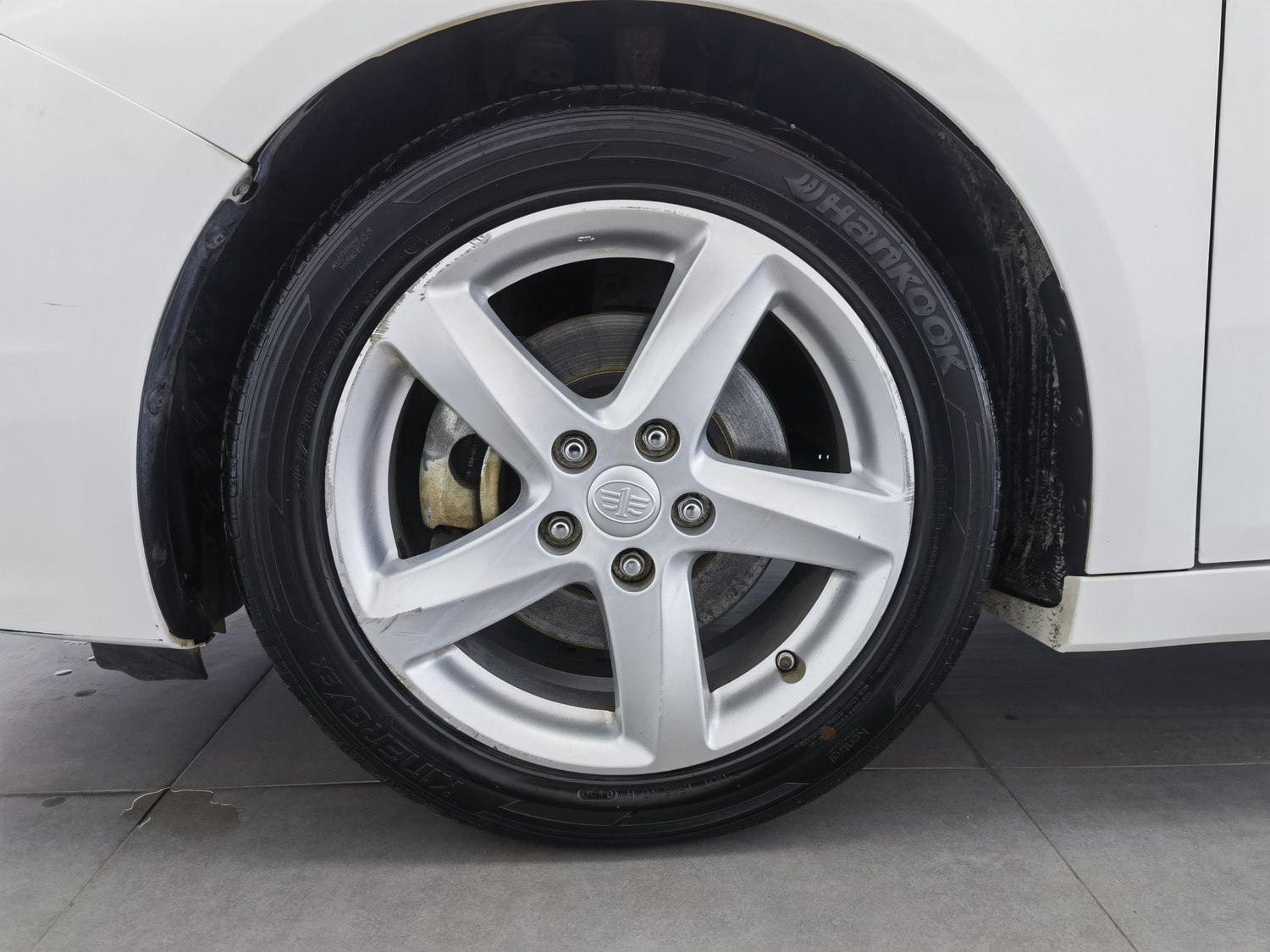 Used Bestune B70 2014 2.0 AT