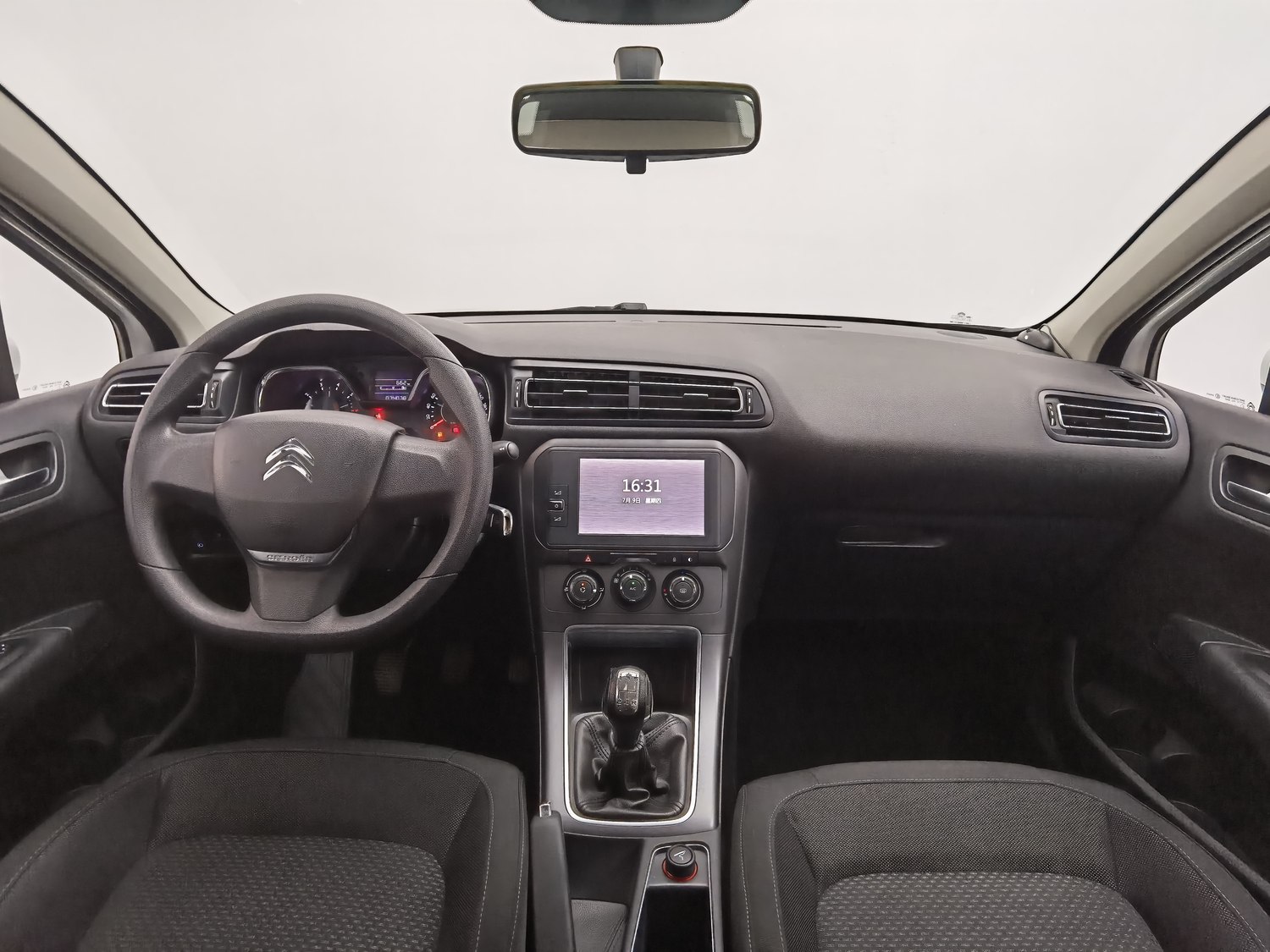 Used Citroen C4 Quatre 2016 1.6 MT