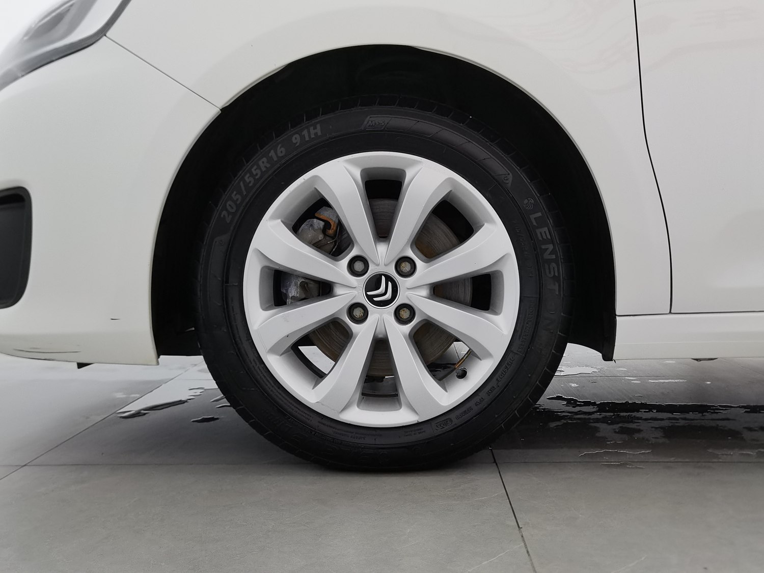 Used Citroen C4 Quatre 2016 1.6 MT