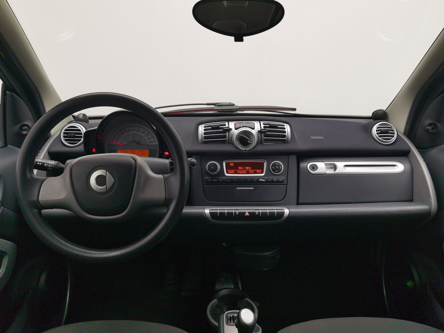 Used smart fortwo 2012 1.0 AT