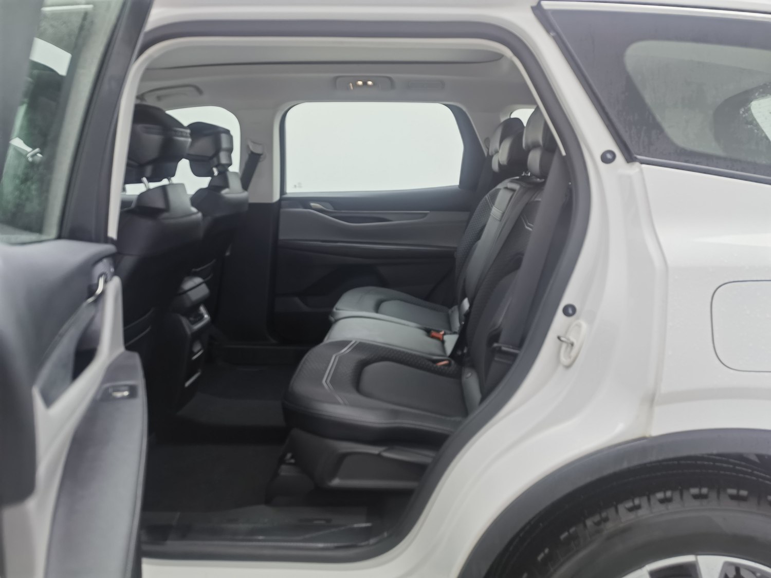 Used Ford Edge 2023 2.0 AT