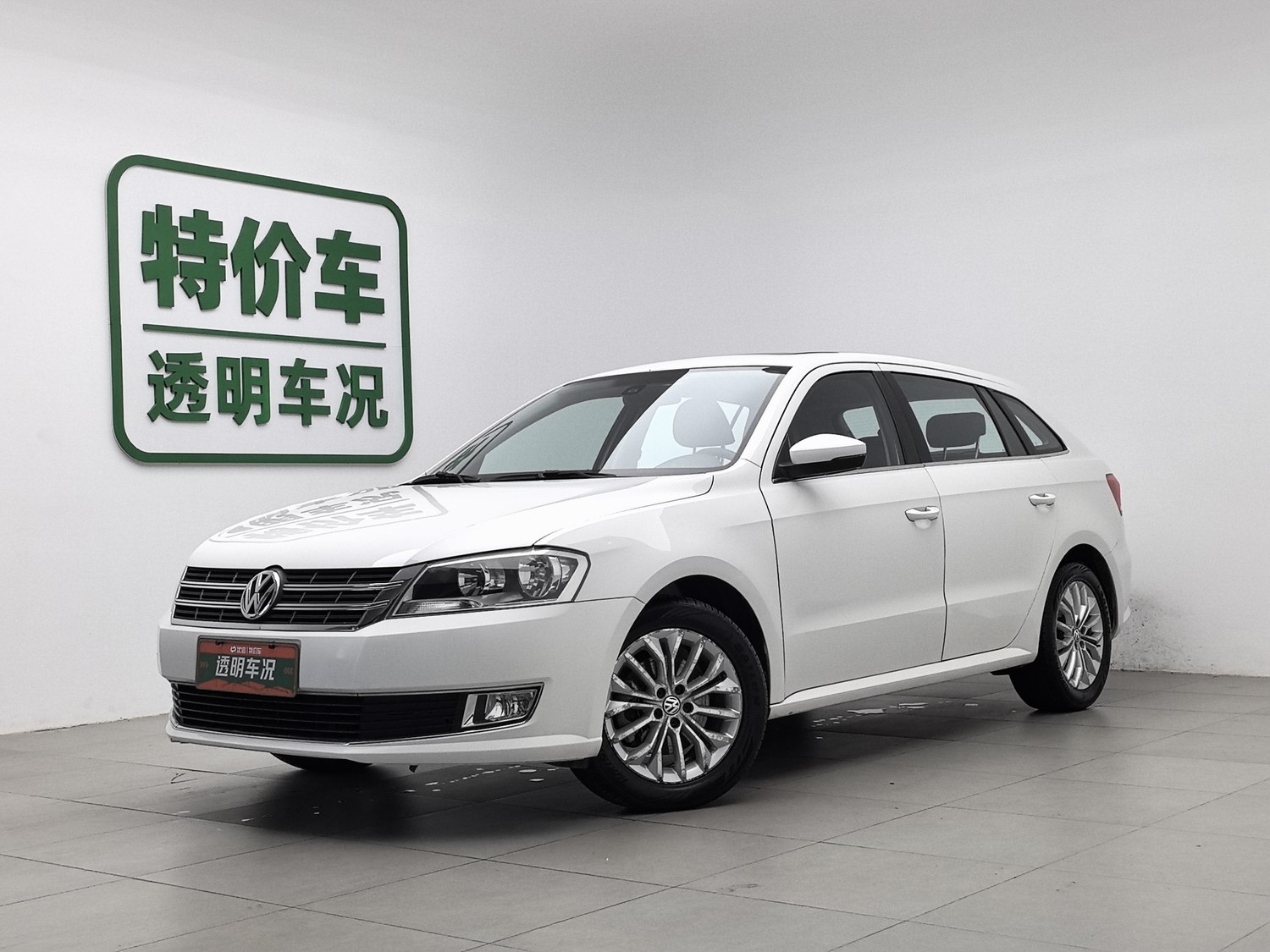 Used Volkswagen Gran Lavida 2013 1.4 AT