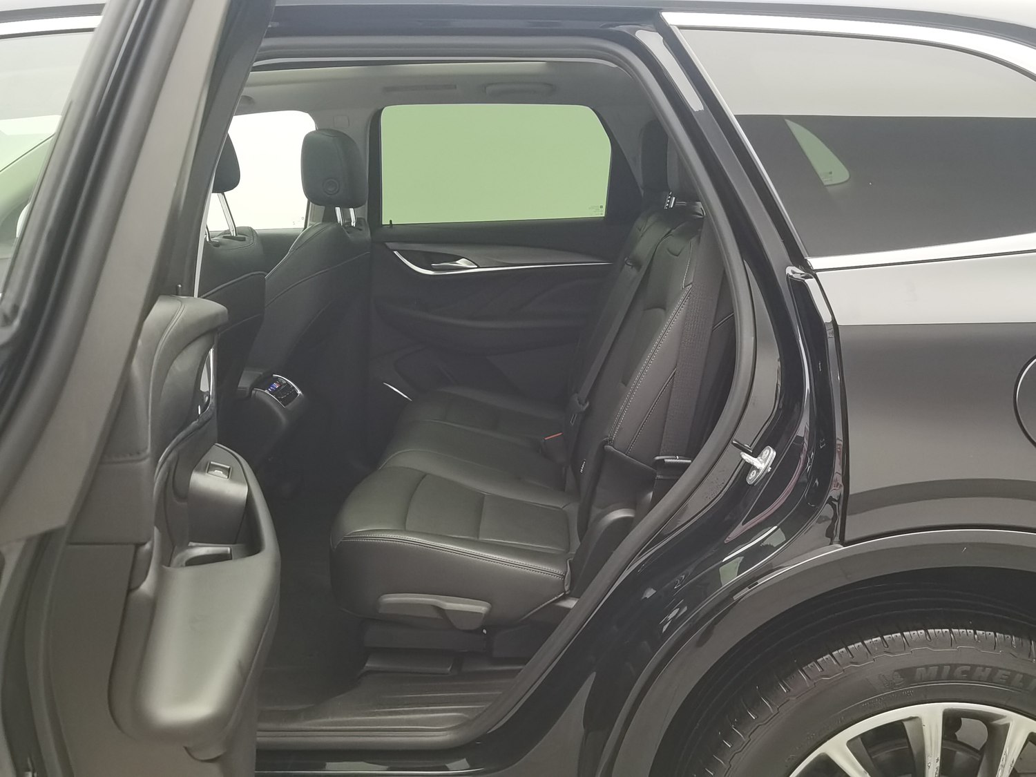 Used Buick Enclave 2022 2.0 AT