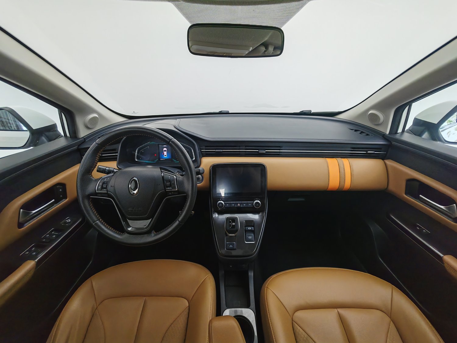 Used ORA iQ 2018