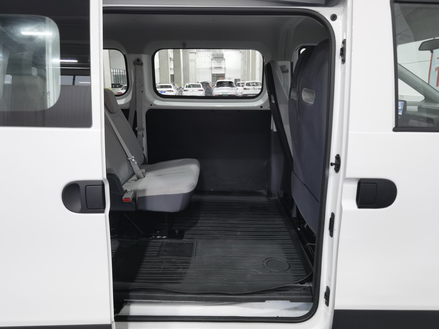 Used SAIC MAXUS V1 2025