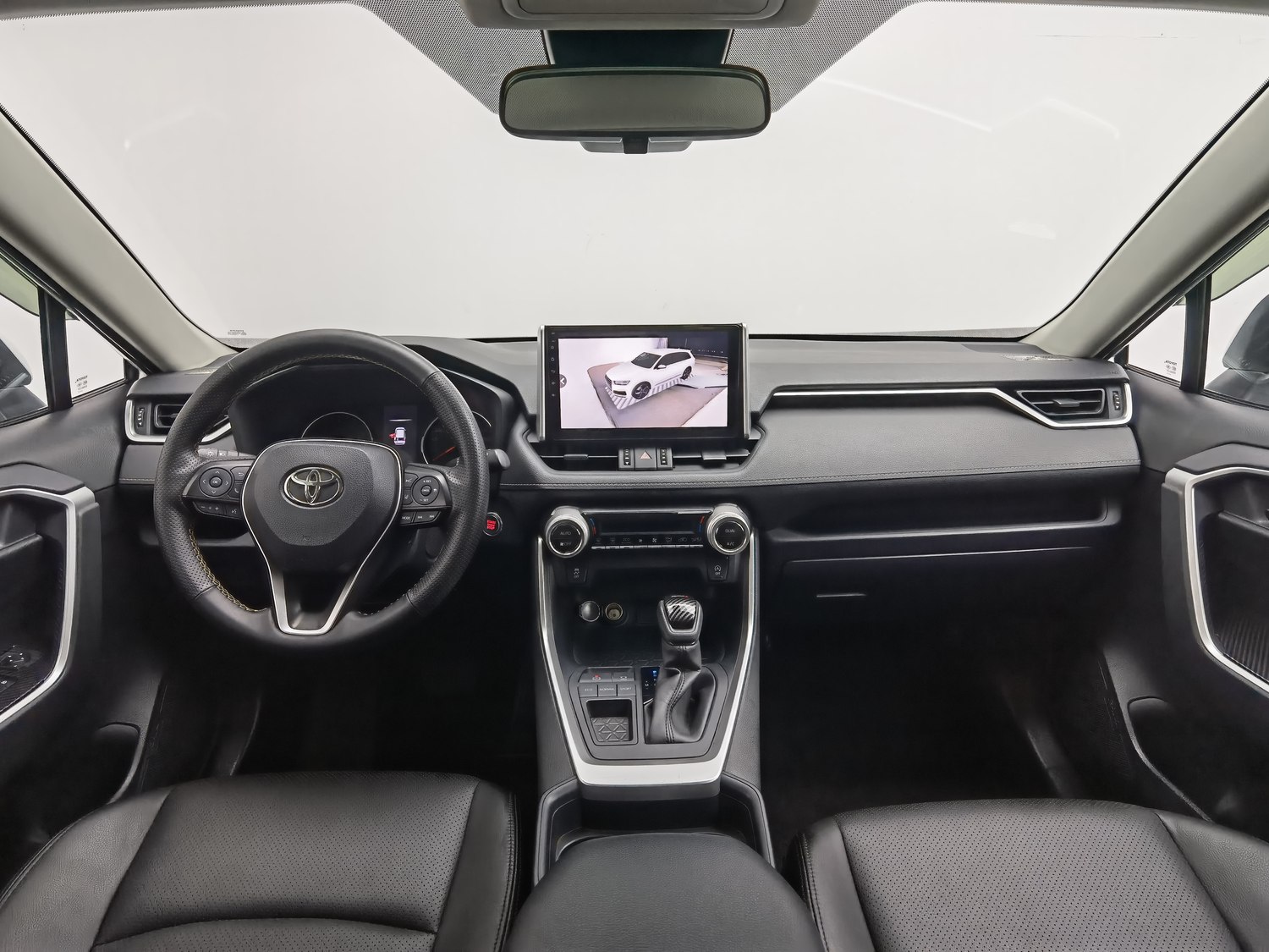 Used Toyota RAV4 2021 2.0 AT