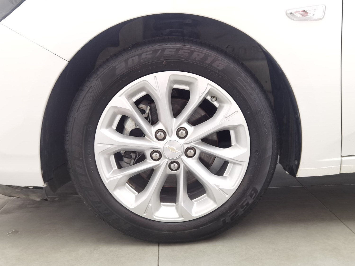 Used Chevrolet Monza 2024 1.5 AT