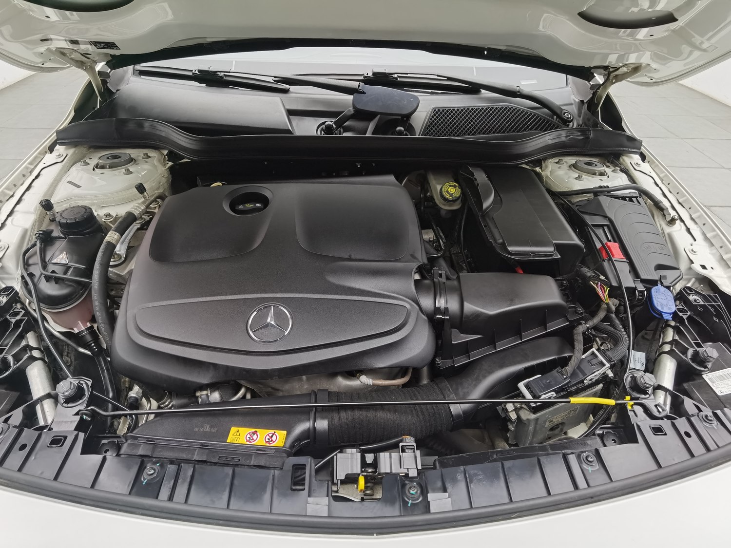 Used Mercedes-Benz GLA 2017 1.6 AT