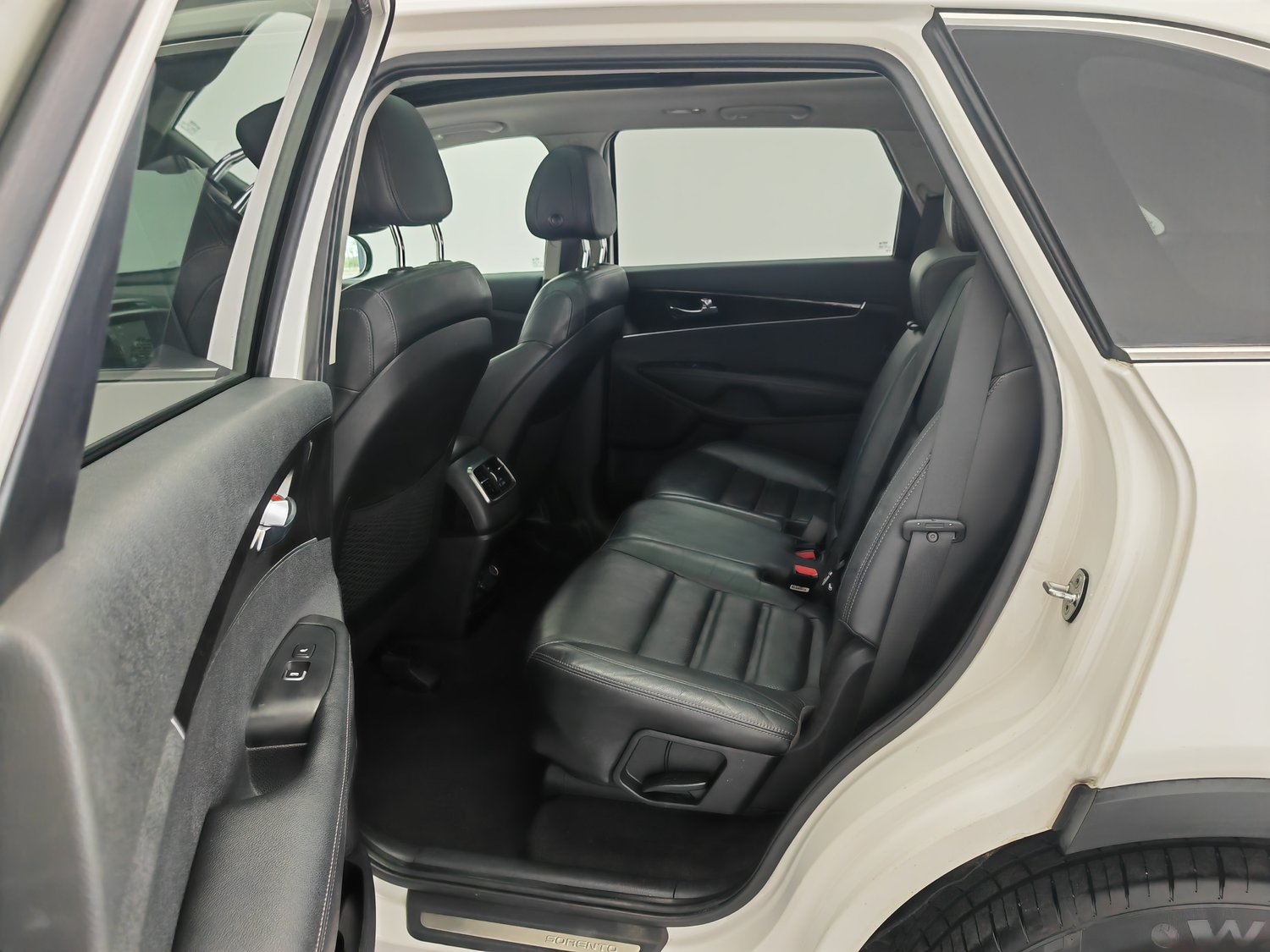 Used Kia Sorento 2015 2.0 AT