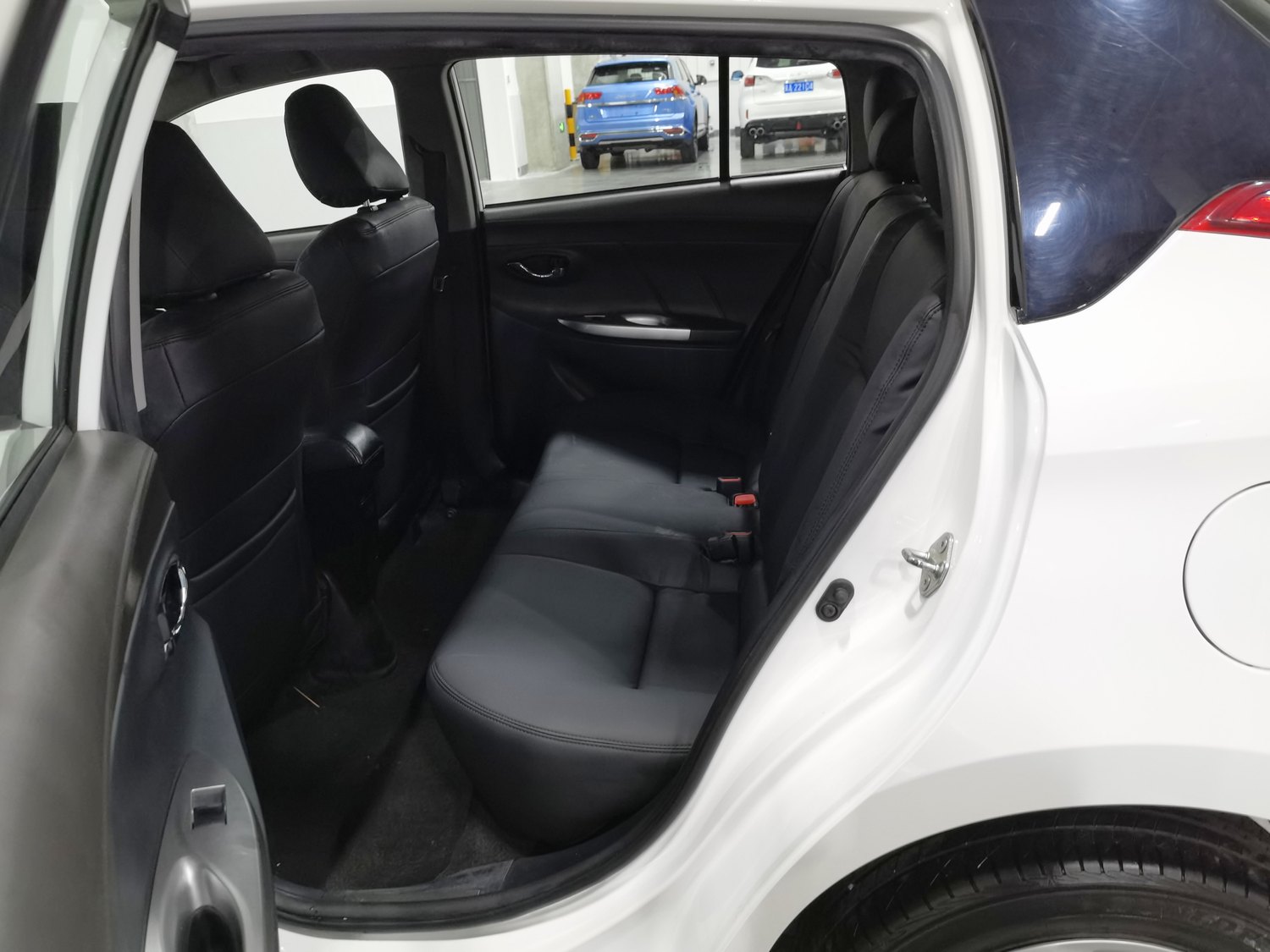 Used Toyota YARiS L 2015 1.5 AT