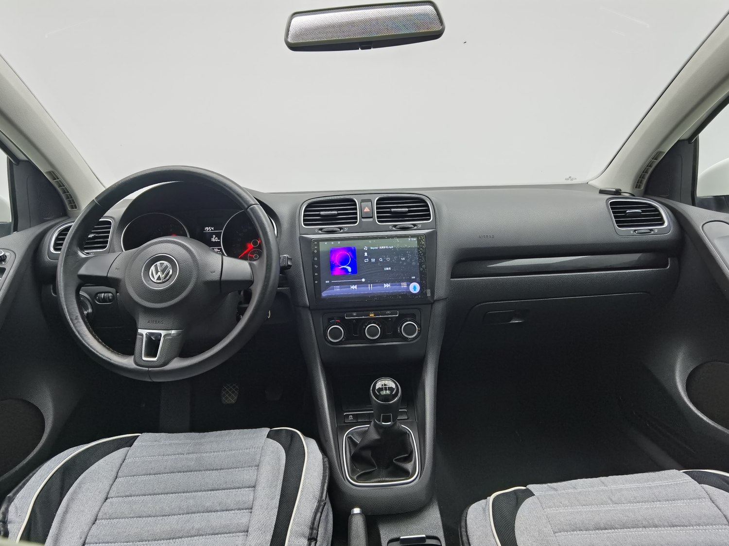 Used Volkswagen Golf 2012 1.6 MT