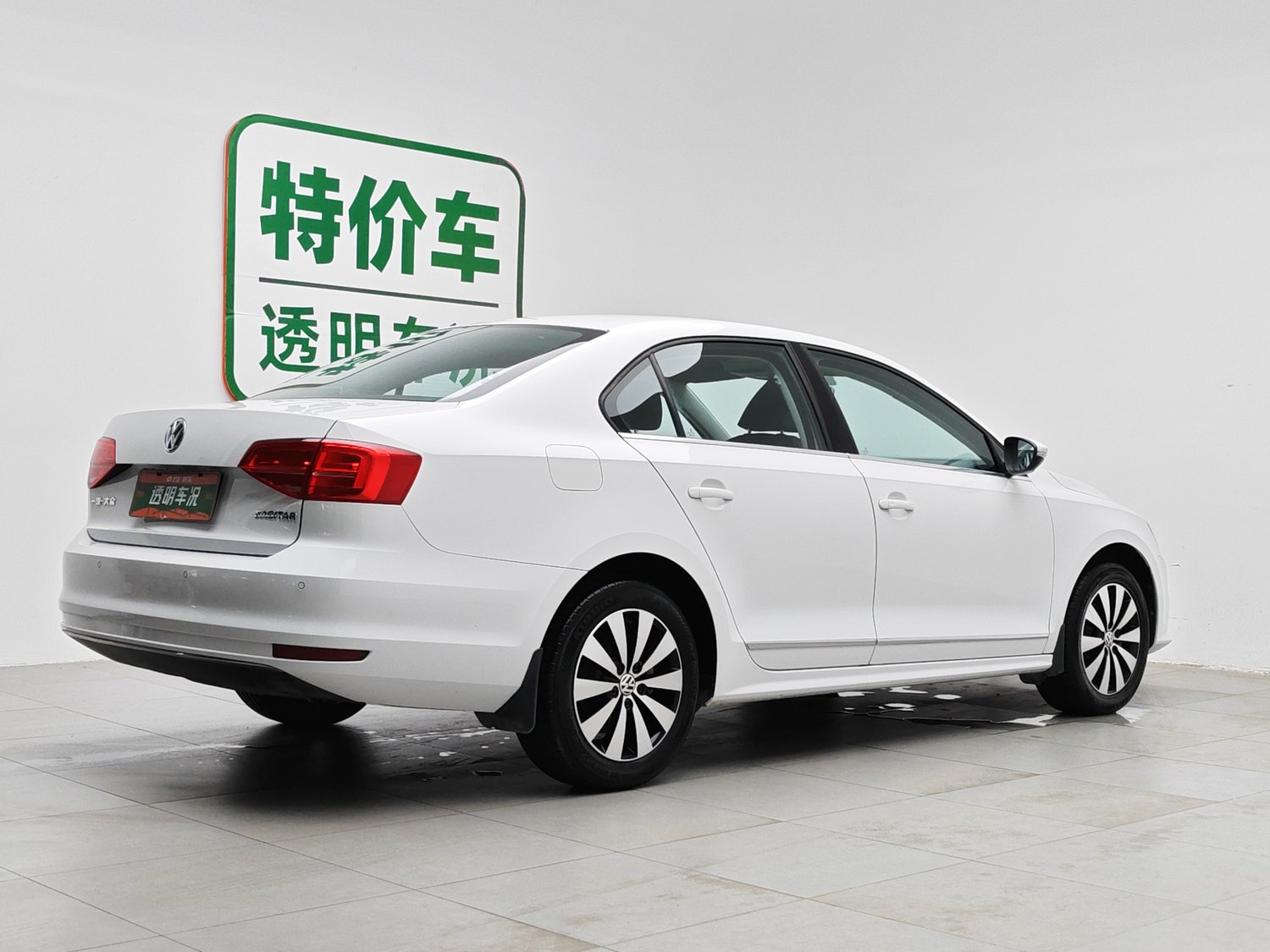 Used Volkswagen Sagitar 2017 1.6 MT