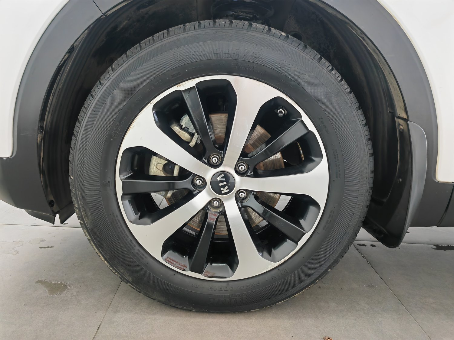 Used Kia Sorento 2015 2.0 AT