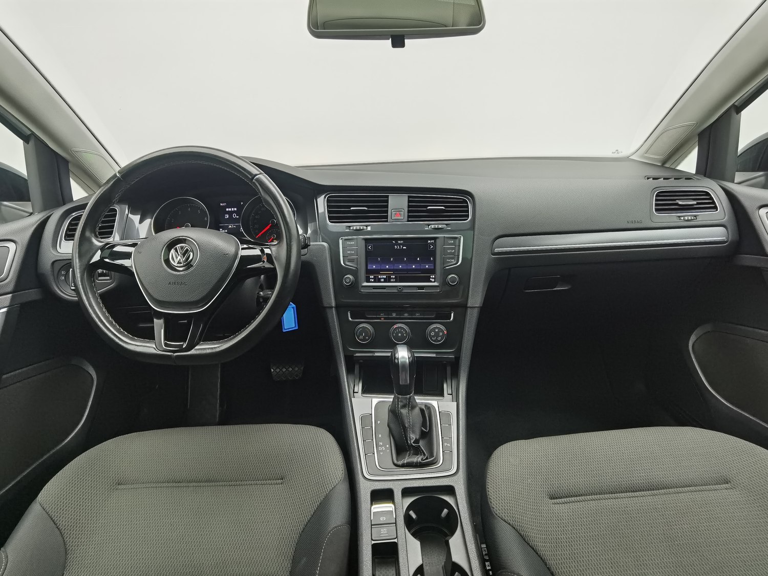 Used Volkswagen Golf 2017 1.6 AT