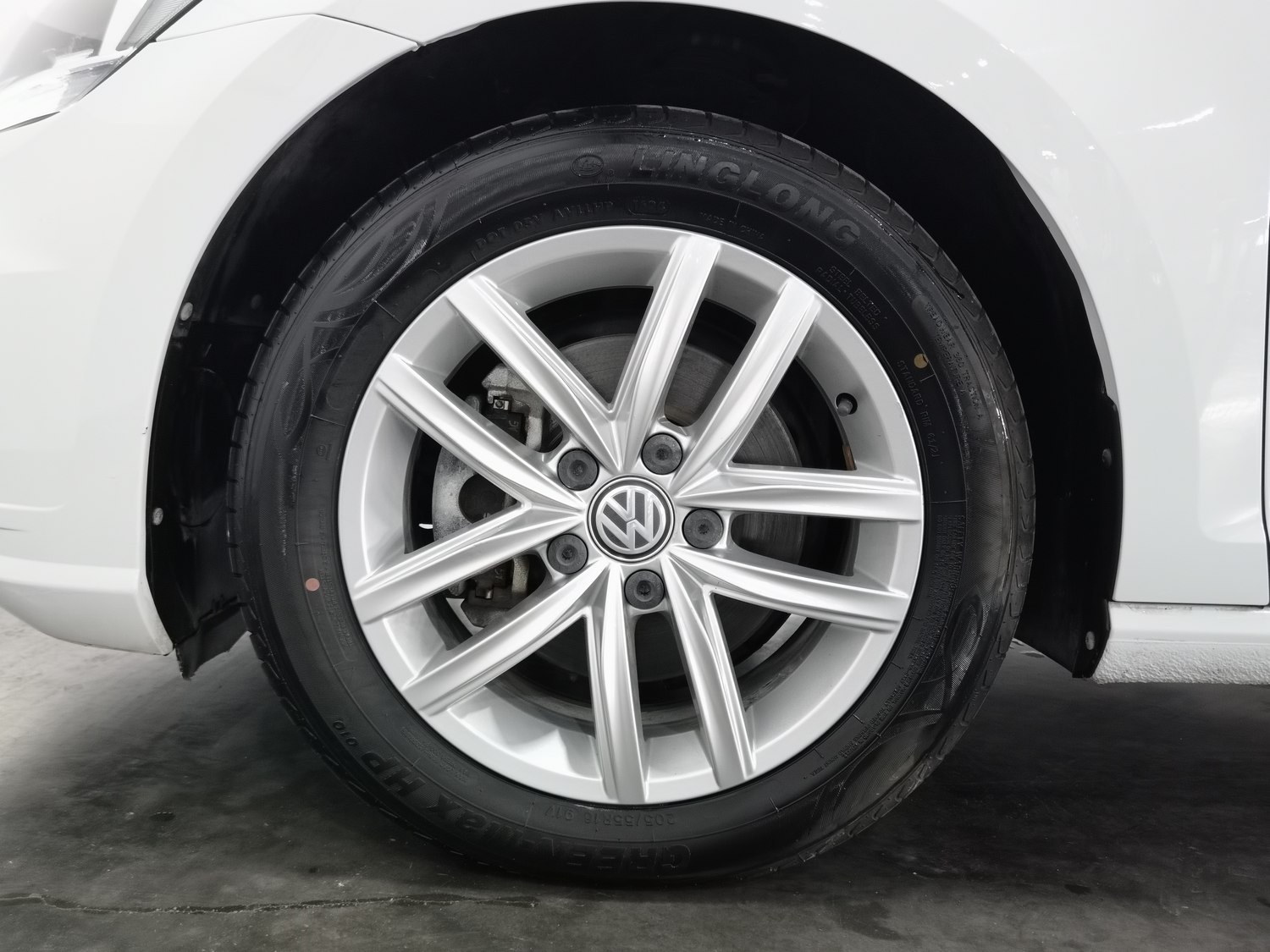 Used Volkswagen Golf 2019 1.4 AT
