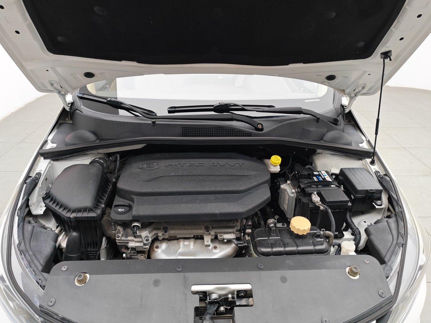 Used Baojun 310W 2017 1.5 MT