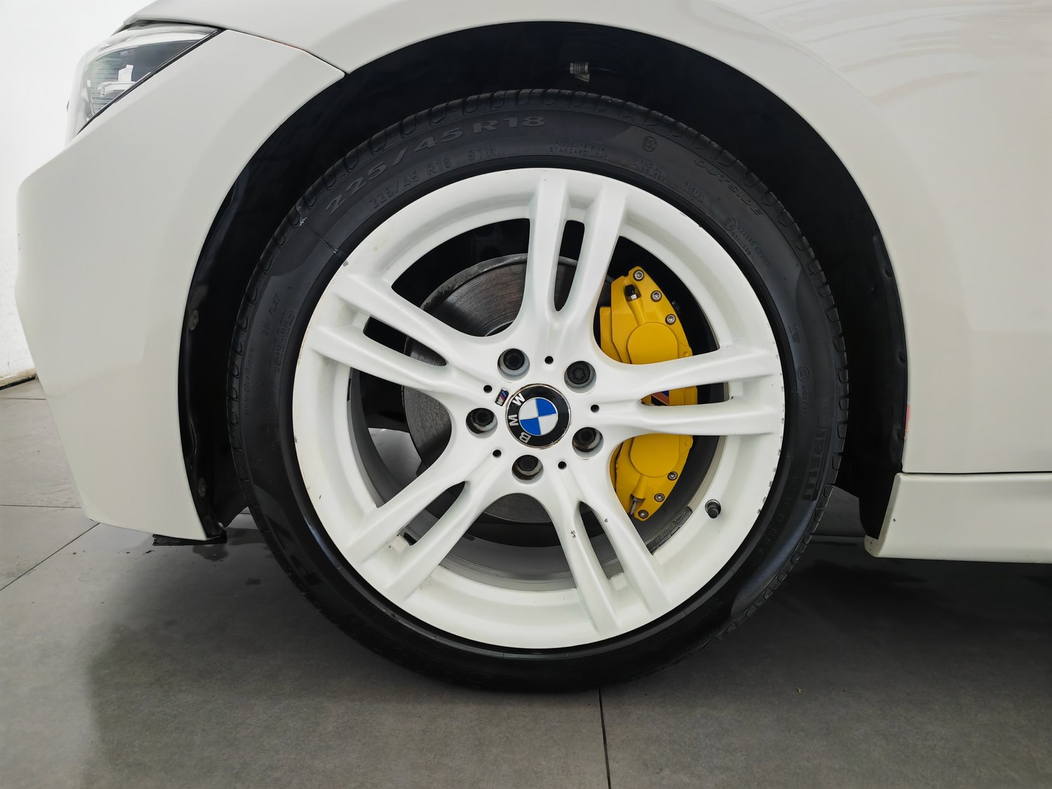 Used BMW THE3 2018 2.0 AT