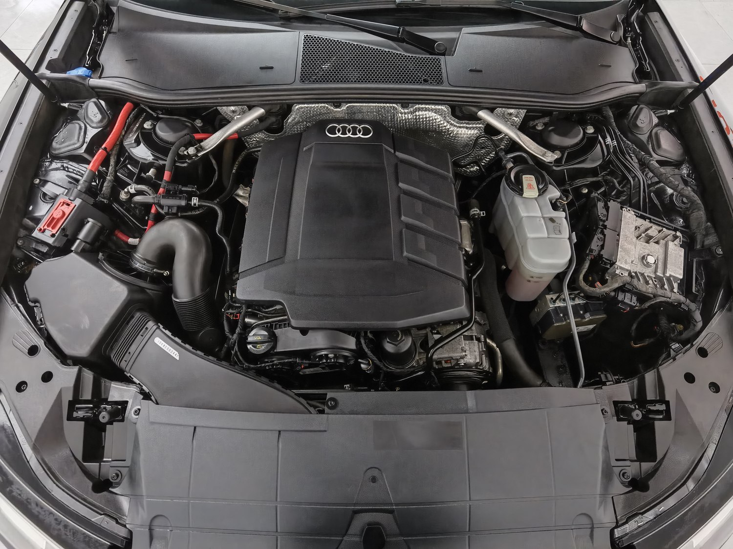 Used Audi A6L 2021 2.0 AT