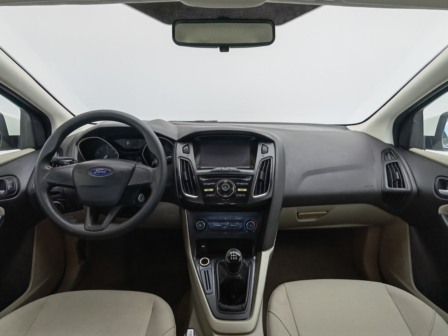 Used Ford Focus 2015 1.6 MT