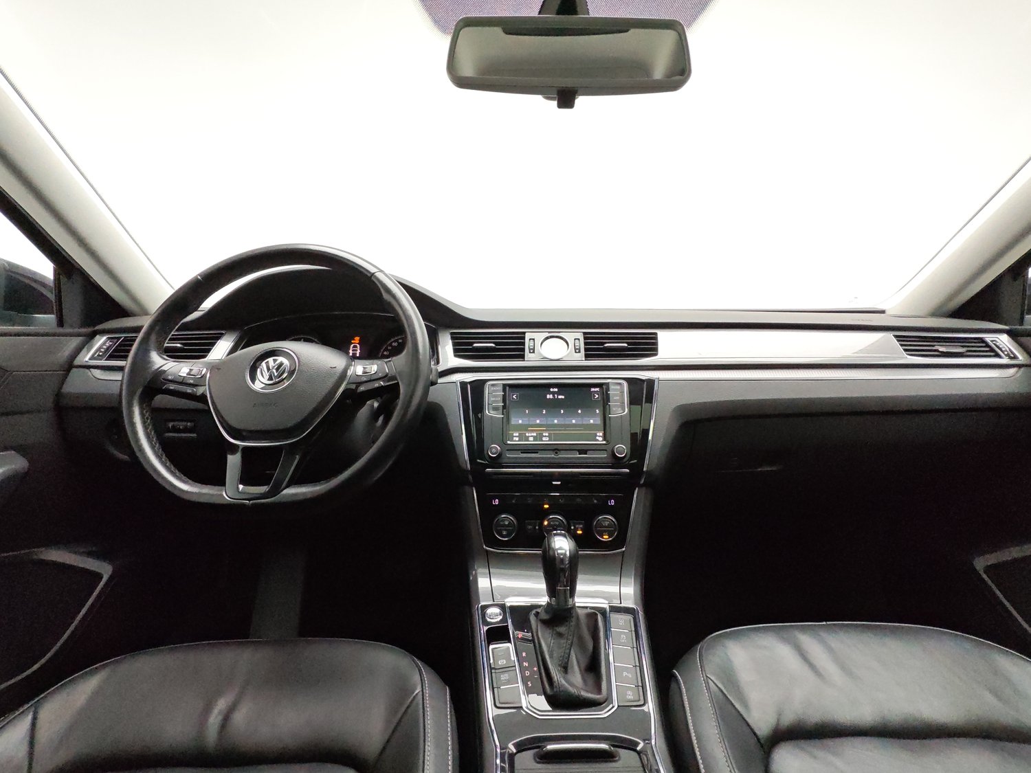 Used Volkswagen Passat 2017 1.8 AT