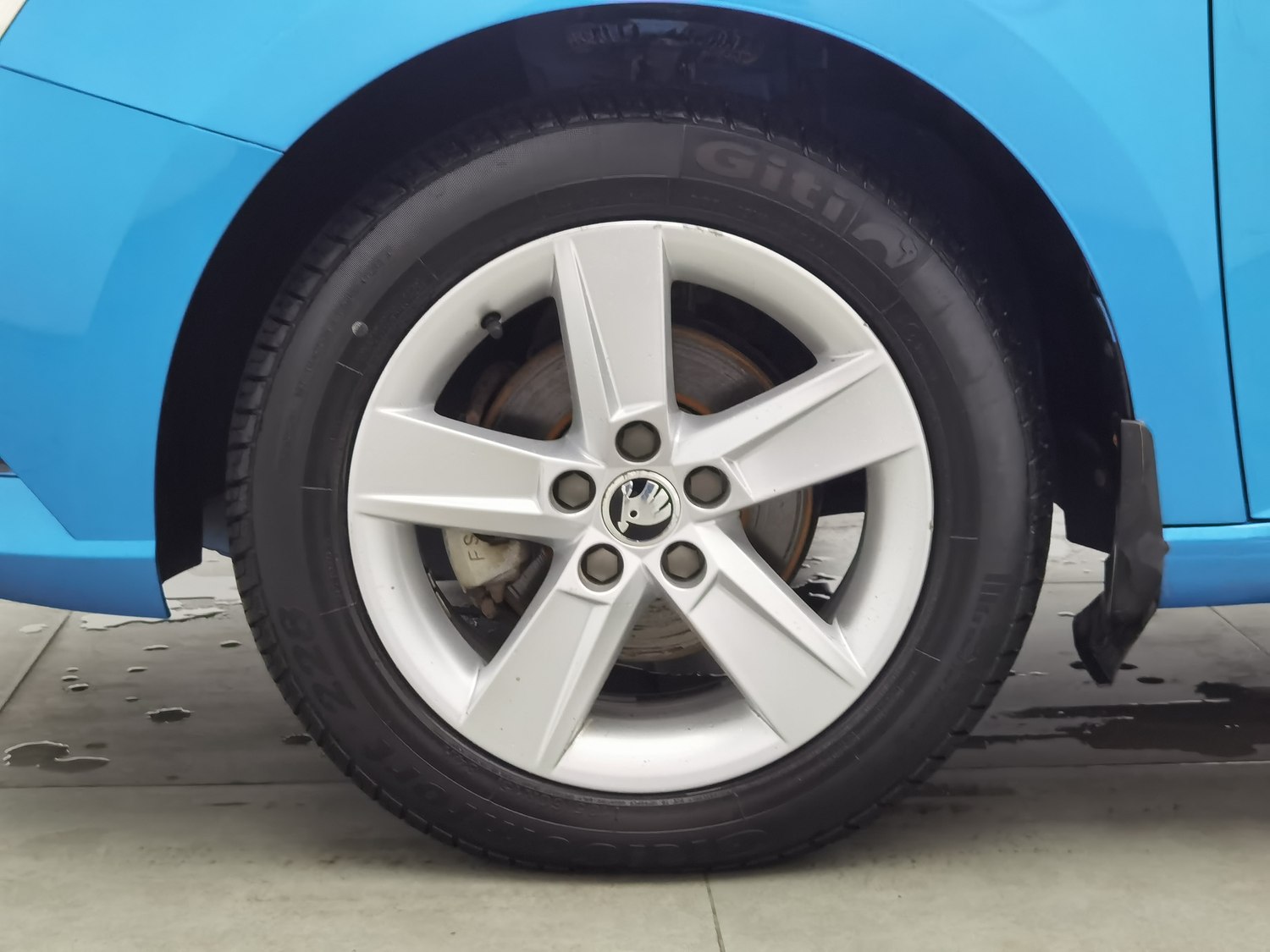 Used Skoda Fabia 2017 1.4 AT