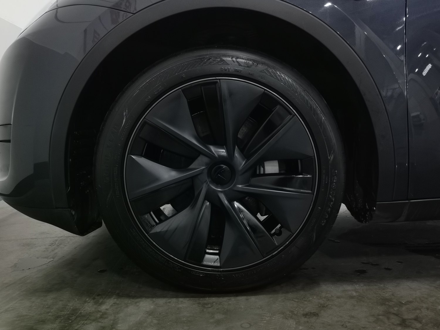 Used Tesla Model Y 2024