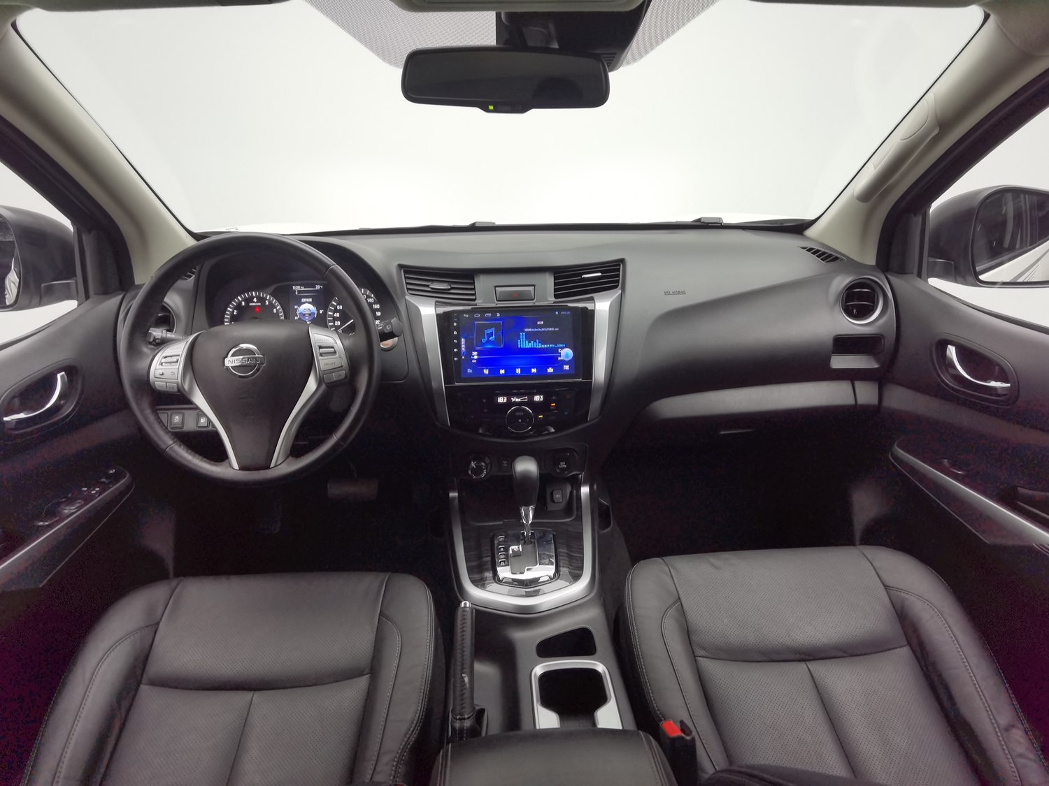 Used Nissan Terra 2018 2.5 AT