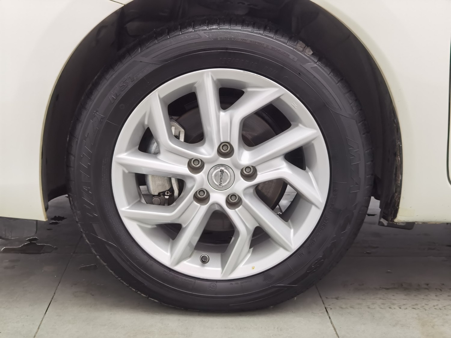 Used Nissan Tiida 2024 1.6 AT