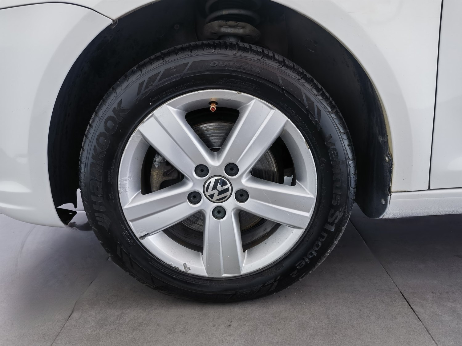 Used Volkswagen Touran 2015 1.4 MT