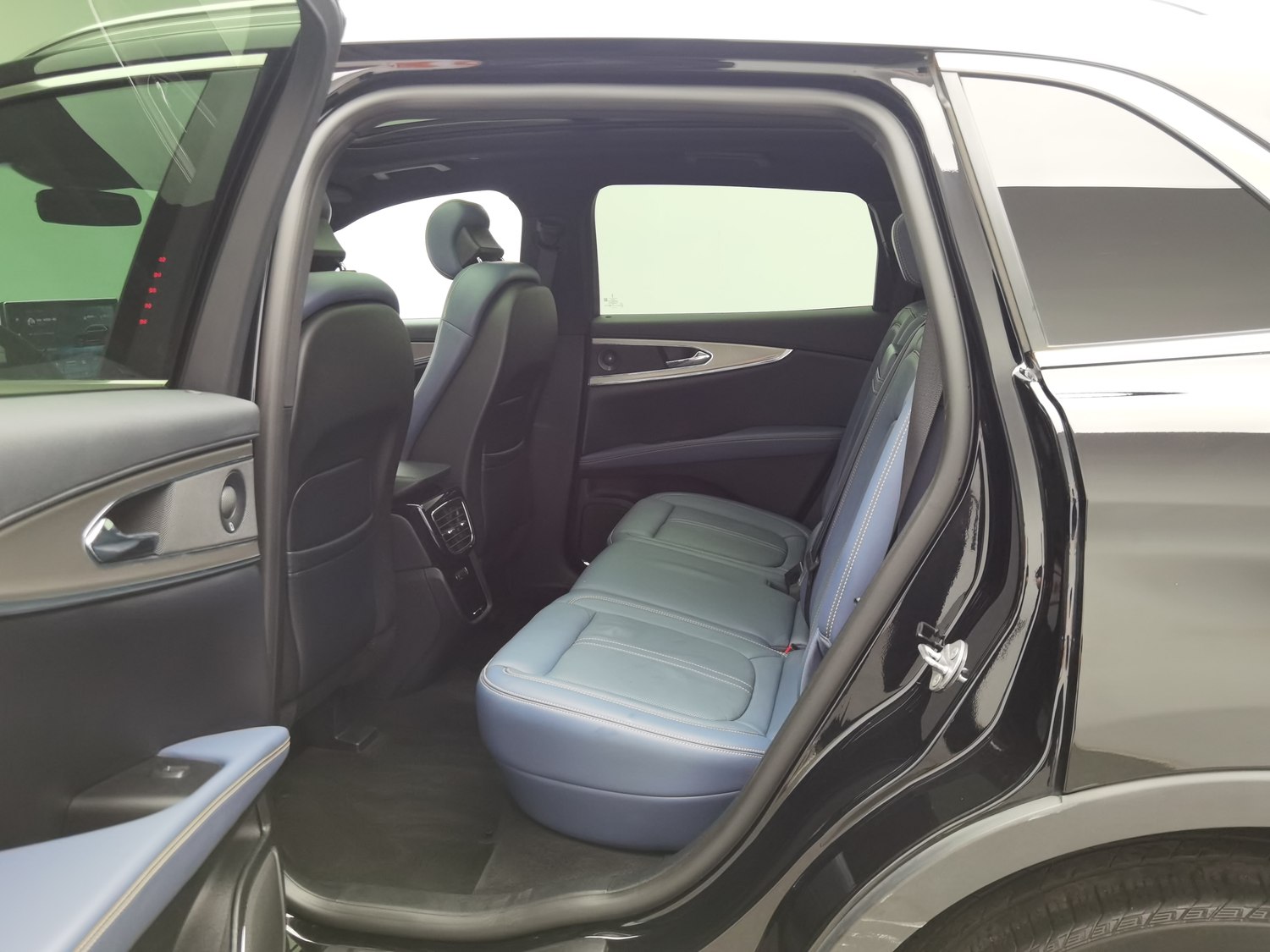 Used Lincoln Nautilus 2021 2.7 AT