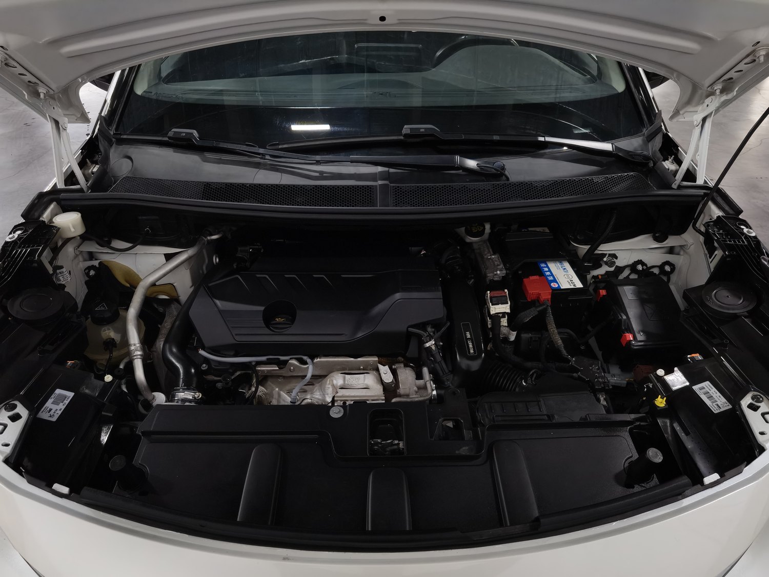 Used Peugeot 5008 2019 1.6 AT