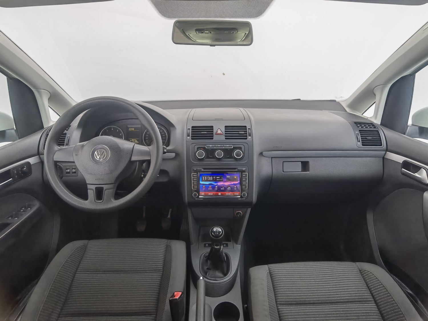 Used Volkswagen Touran 2015 1.4 MT