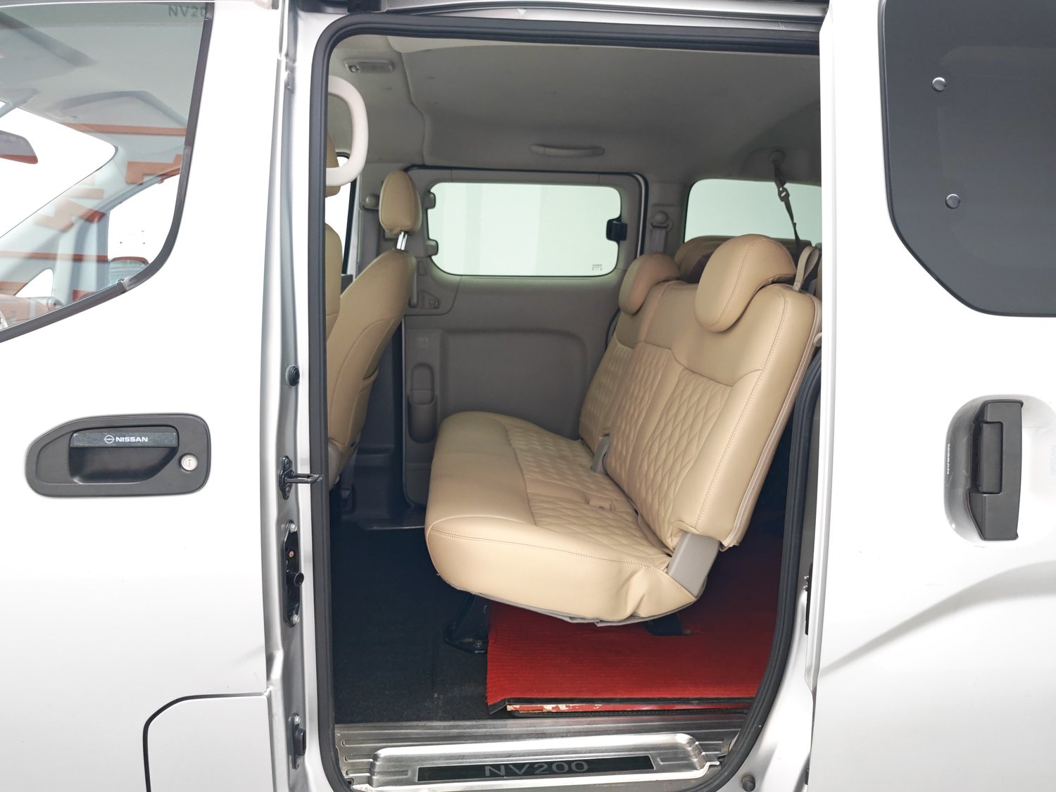 Used Nissan NV200 2016 1.6 AT