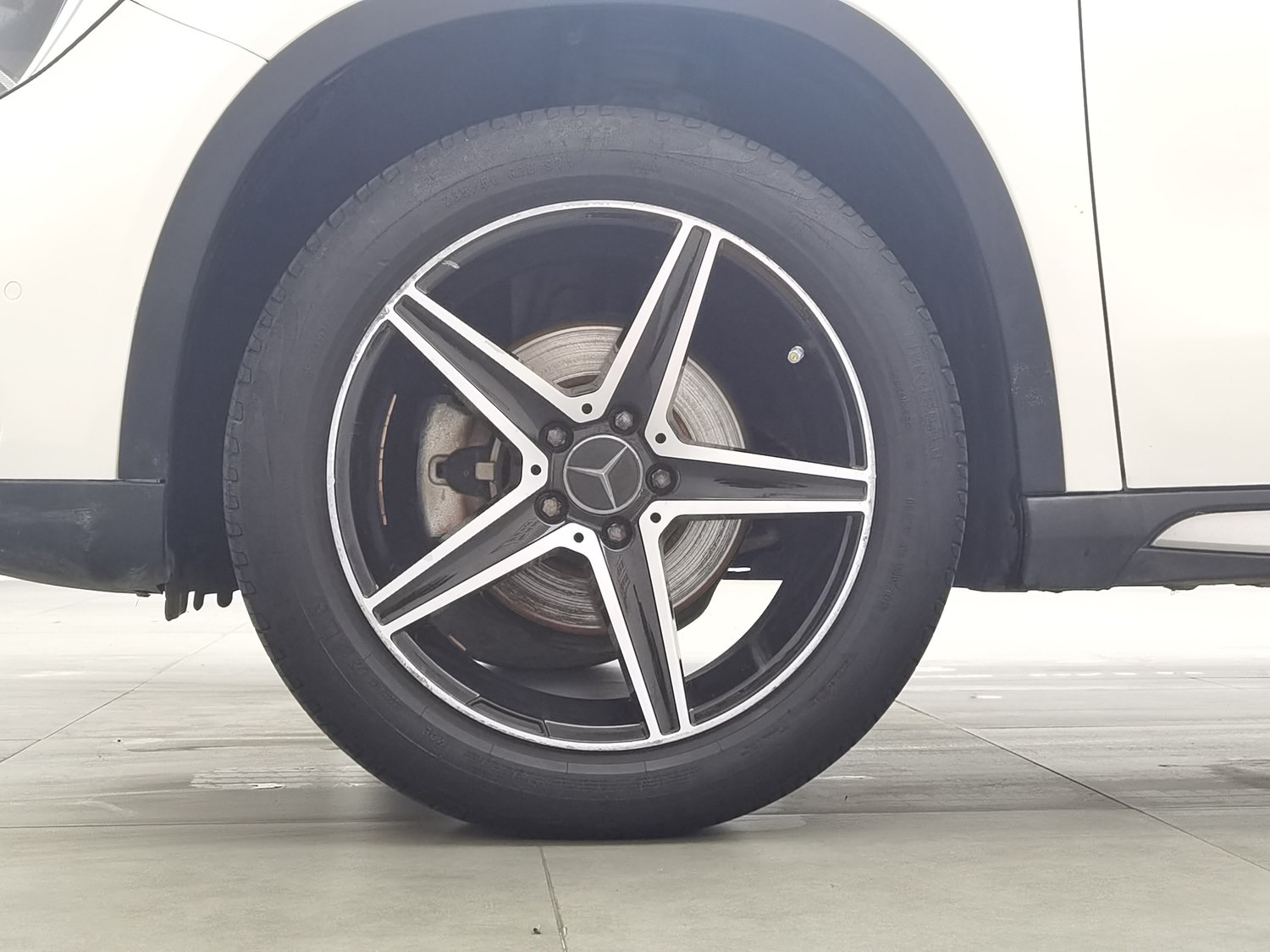 Used Mercedes-Benz GLA 2019 1.6 AT