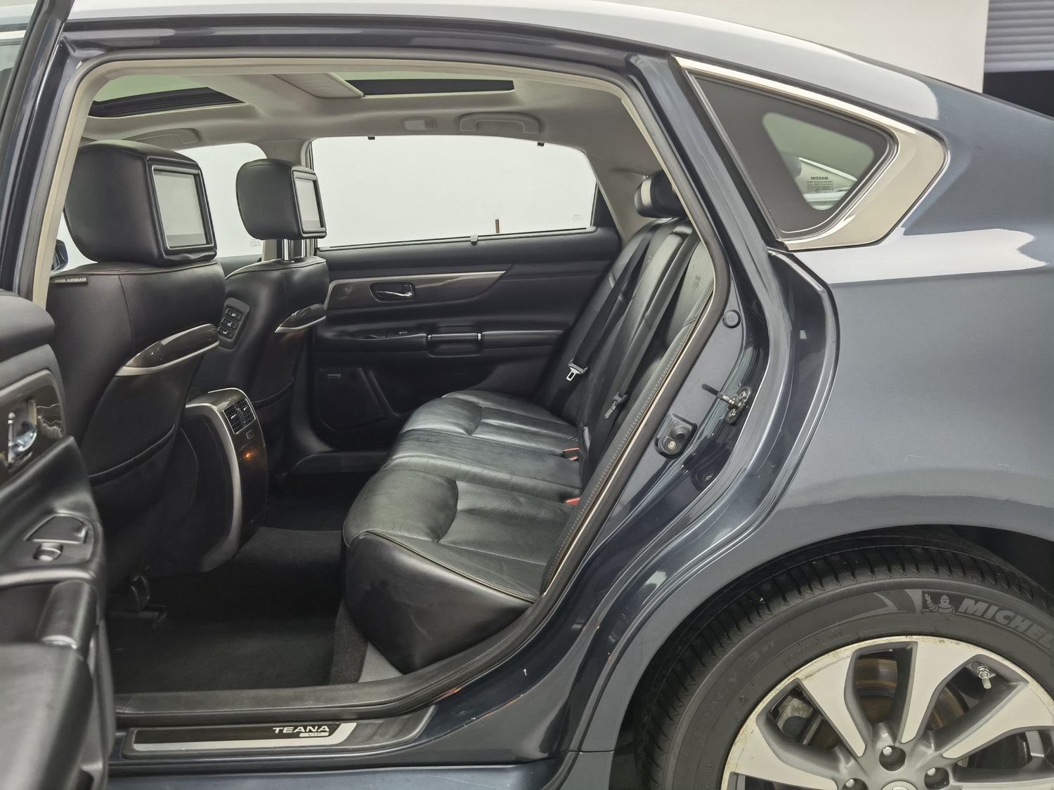 Used Nissan Teana 2014 2.5 AT