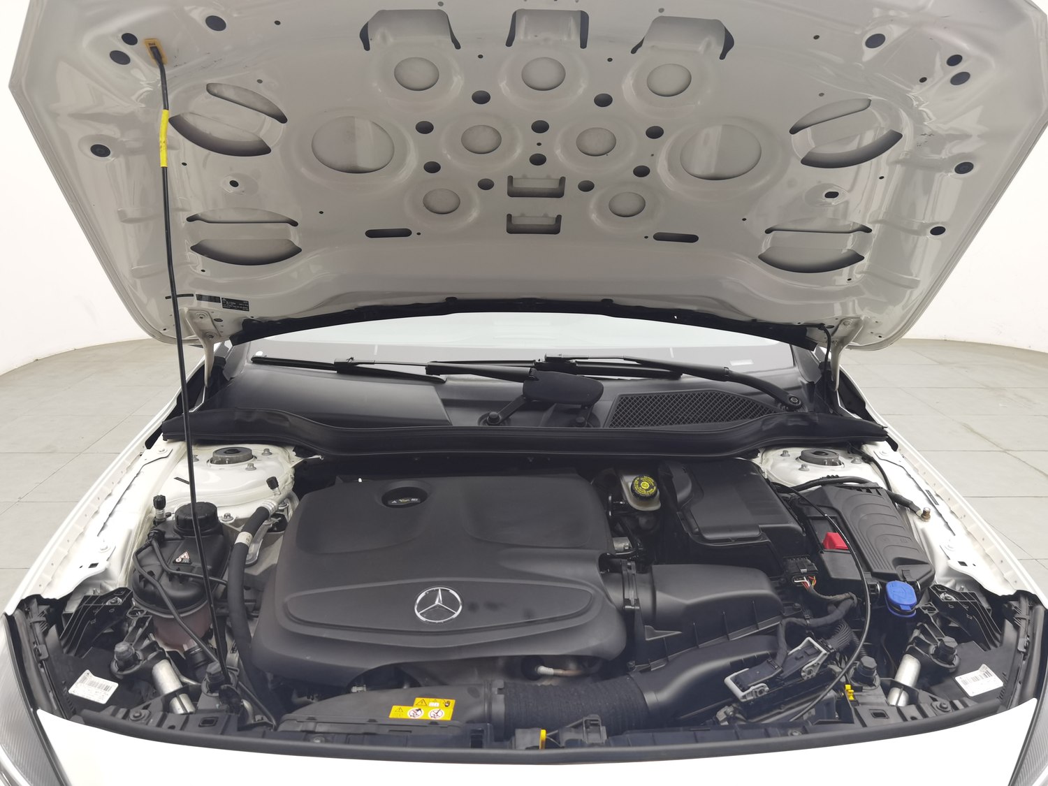 Used Mercedes-Benz GLA 2019 1.6 AT