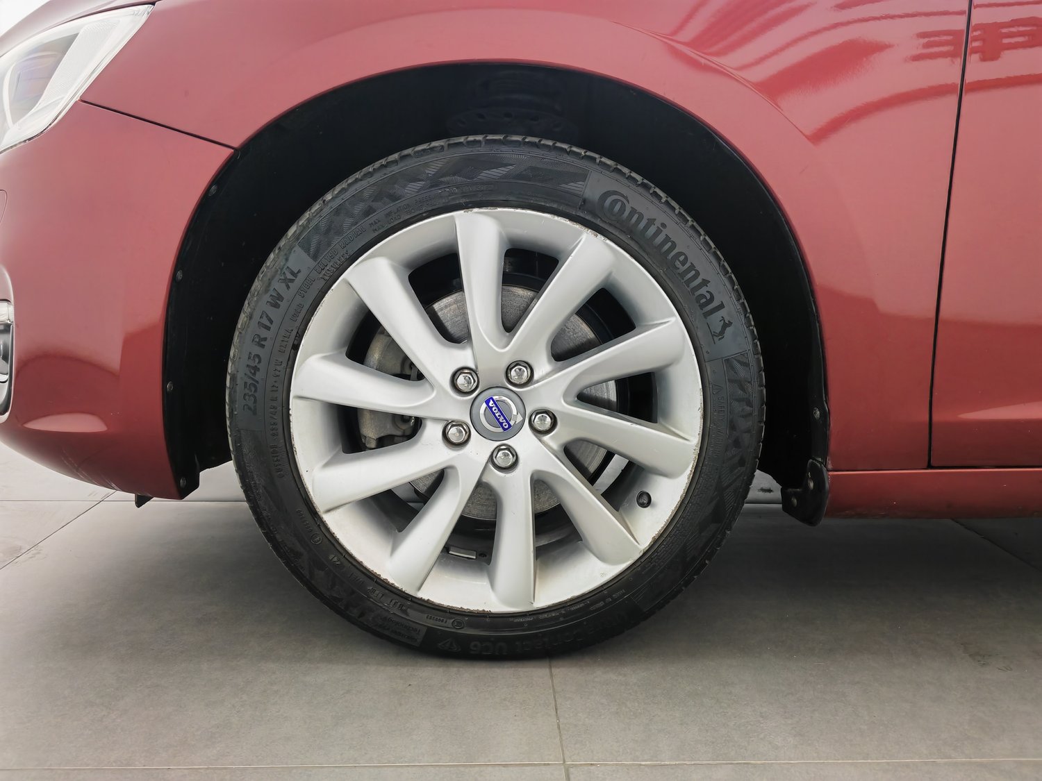 Used Volvo S60 2015 2.0 AT