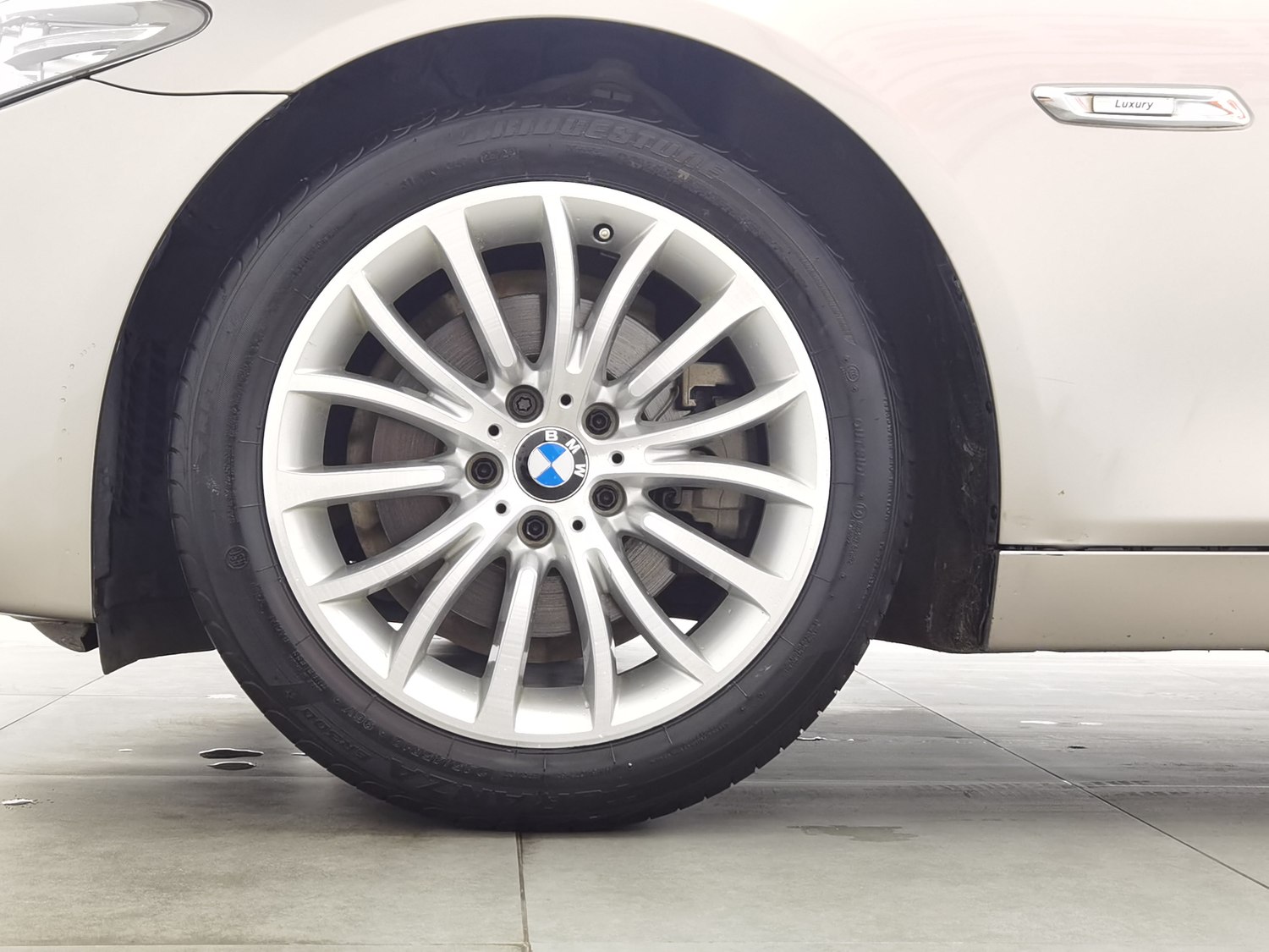 Used BMW THE5 2017 2.0 AT
