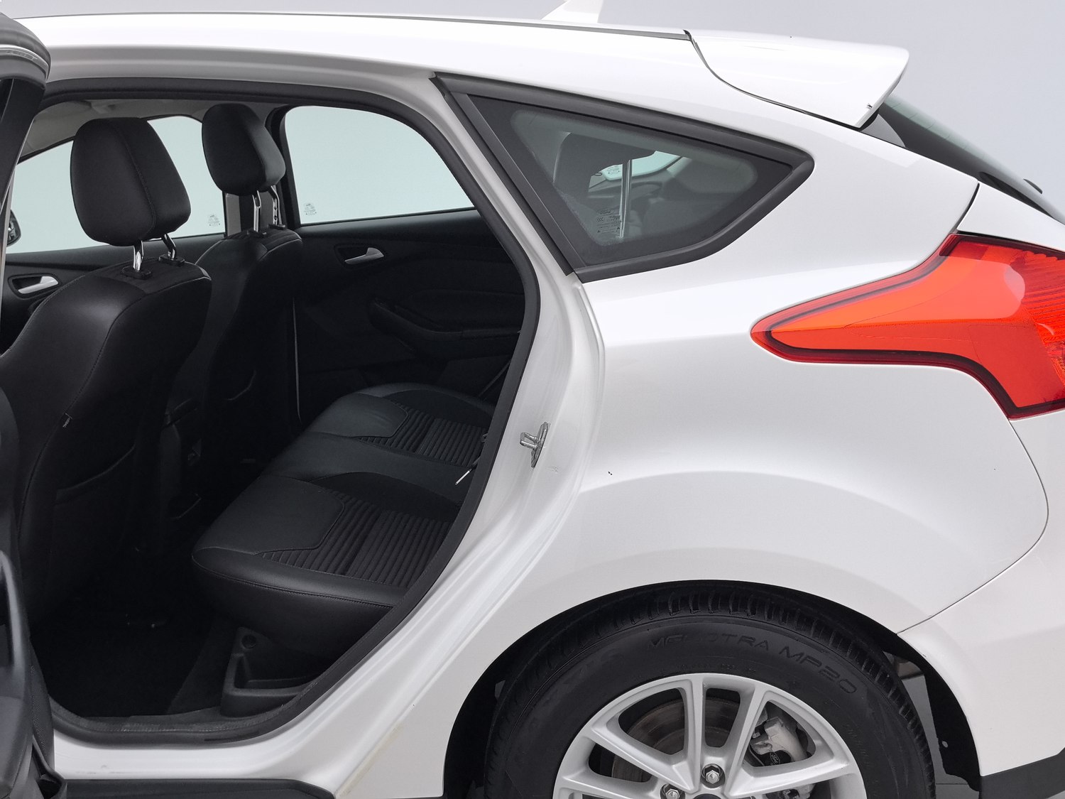 Used Ford Focus 2017 1.6 AT