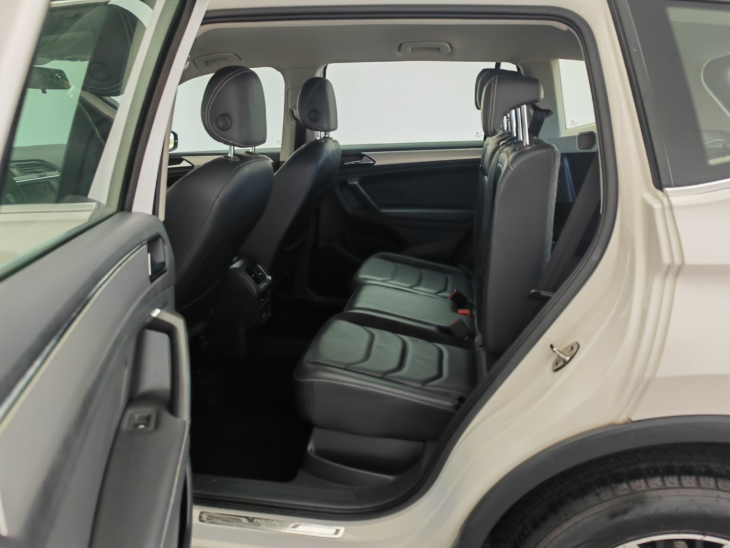 Used Volkswagen Tiguan L 2017 1.8 AT